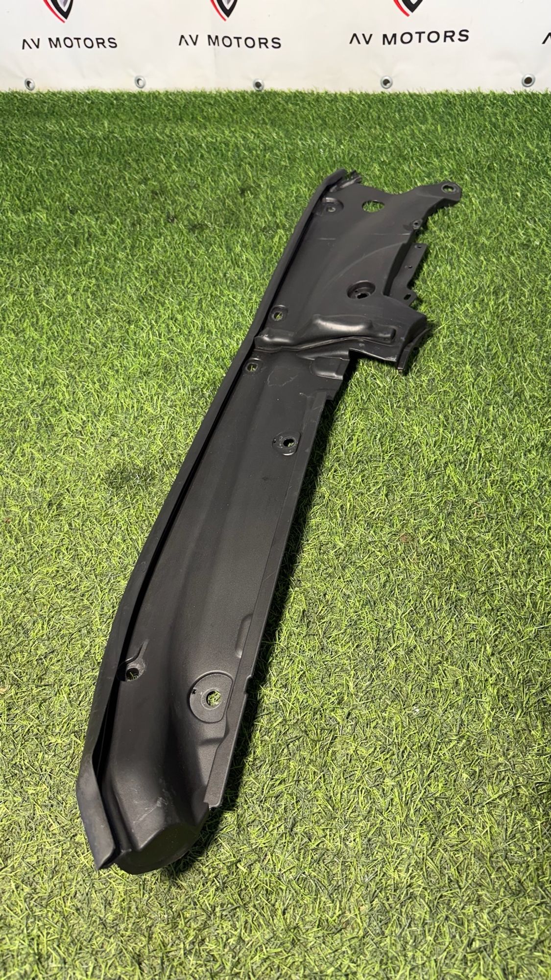 https://ycs.partsauto.market/partsauto-images/thmbs/userImages/82798d1dea2c19ada63d093c70529e74/part/f1139c90-0d83-4aa3-a916-95aba7c1951a_1781010885014.jpg