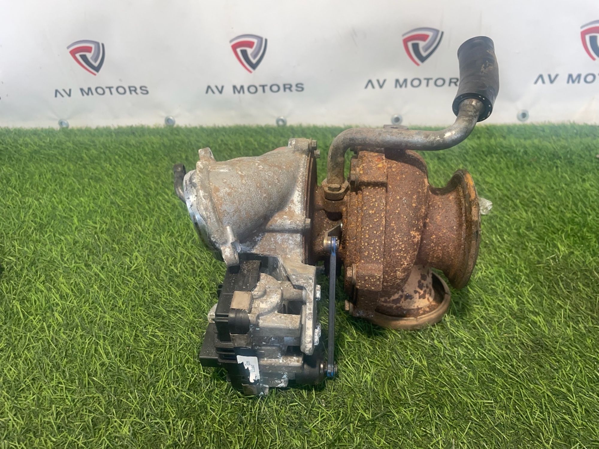https://ycs.partsauto.market/partsauto-images/thmbs/userImages/82798d1dea2c19ada63d093c70529e74/part/f1463b42-d860-4a78-a8ef-f91c9591b4e8_1776938158998.jpg