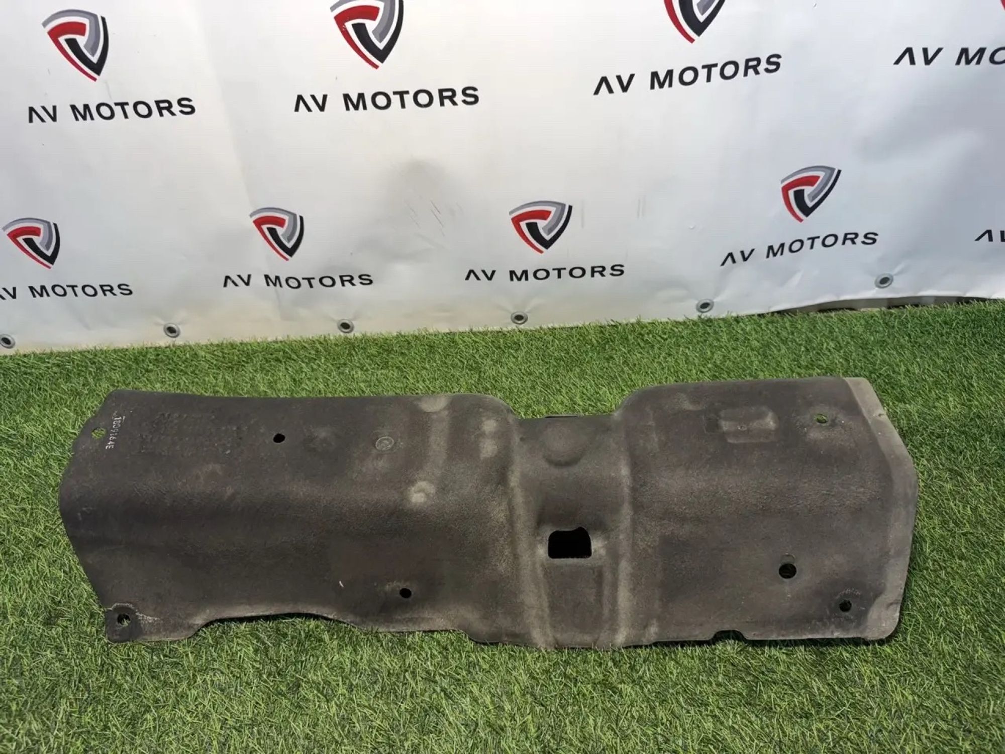 https://ycs.partsauto.market/partsauto-images/thmbs/userImages/82798d1dea2c19ada63d093c70529e74/part/f1fb9be8-c778-4541-af76-cce15e92d2ed_1781165773920.jpg