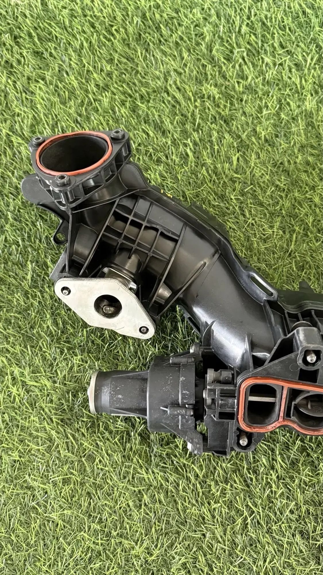 https://ycs.partsauto.market/partsauto-images/thmbs/userImages/82798d1dea2c19ada63d093c70529e74/part/f3847d65-e06b-4ef8-8c61-1e3e2cd897bc_1787563619944.jpg