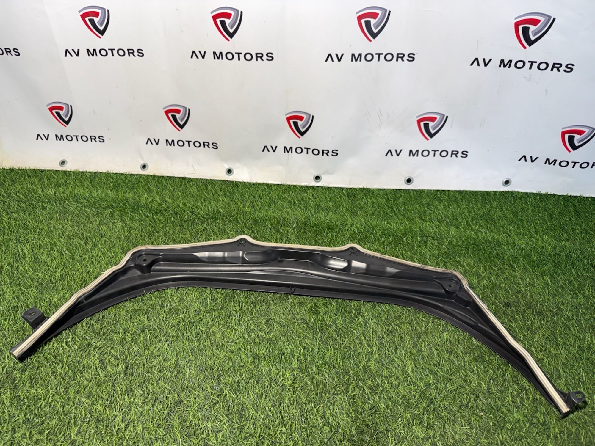 https://ycs.partsauto.market/partsauto-images/thmbs/userImages/82798d1dea2c19ada63d093c70529e74/part/f4c601a1-01ff-480a-88e9-db1bc997fb16_1782889916933.jpg