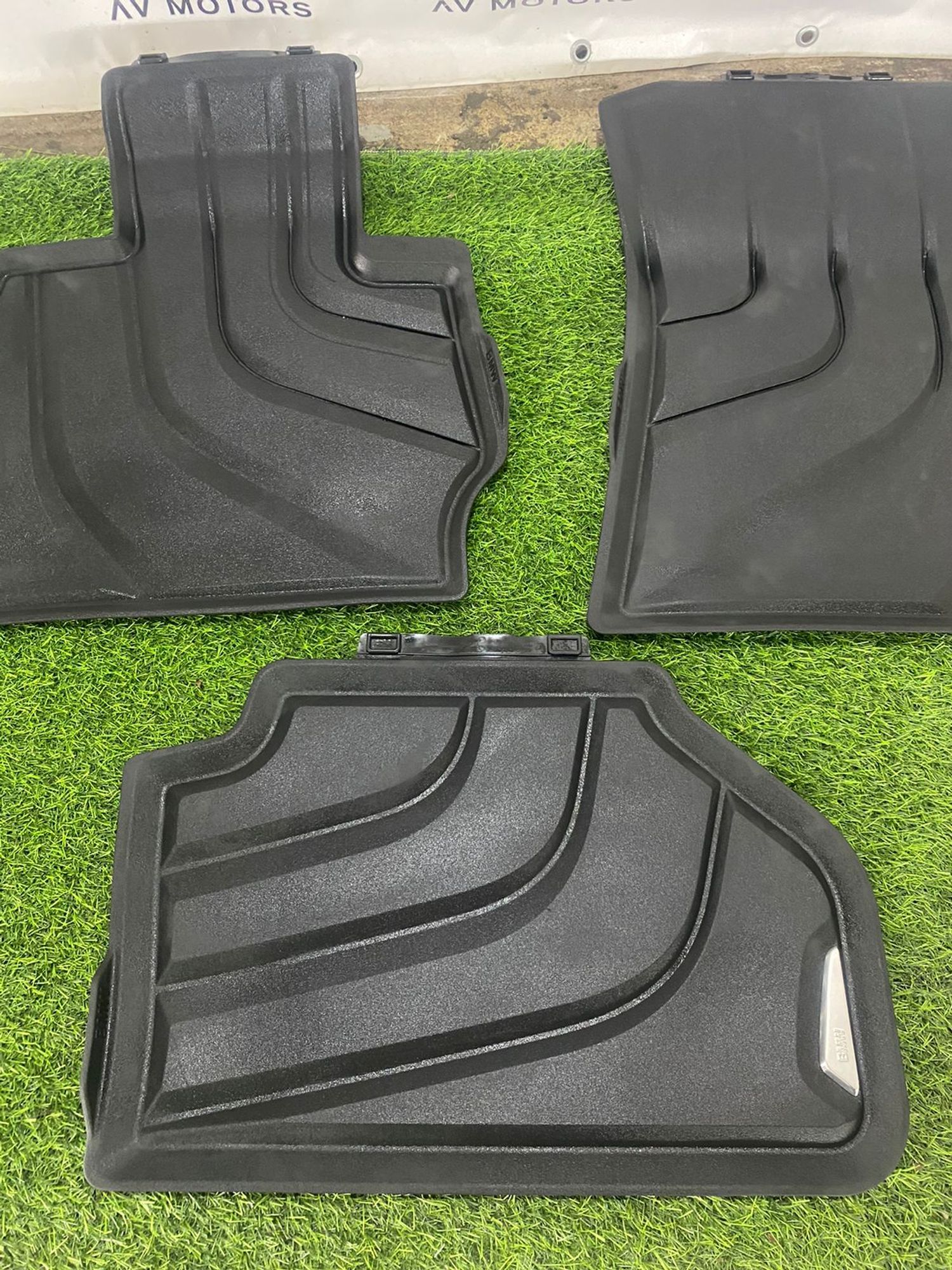 https://ycs.partsauto.market/partsauto-images/thmbs/userImages/82798d1dea2c19ada63d093c70529e74/part/f55af52a-5327-4fd2-9112-efb1af65d2f2_1750153065314.jpg