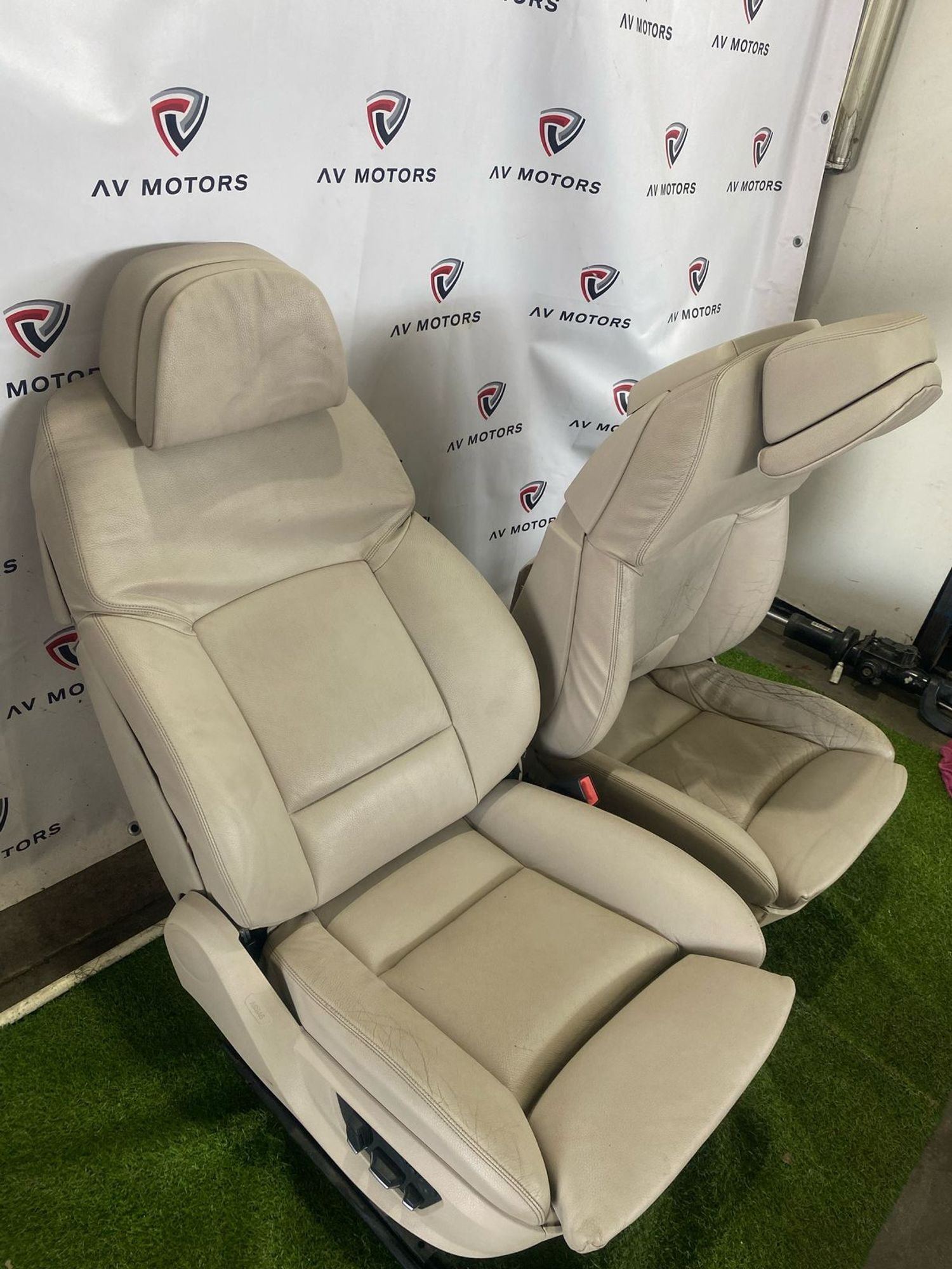 https://ycs.partsauto.market/partsauto-images/thmbs/userImages/82798d1dea2c19ada63d093c70529e74/part/f88f3ee2-1cf9-426d-afc7-4bce63c5d843_1746431102078.jpg