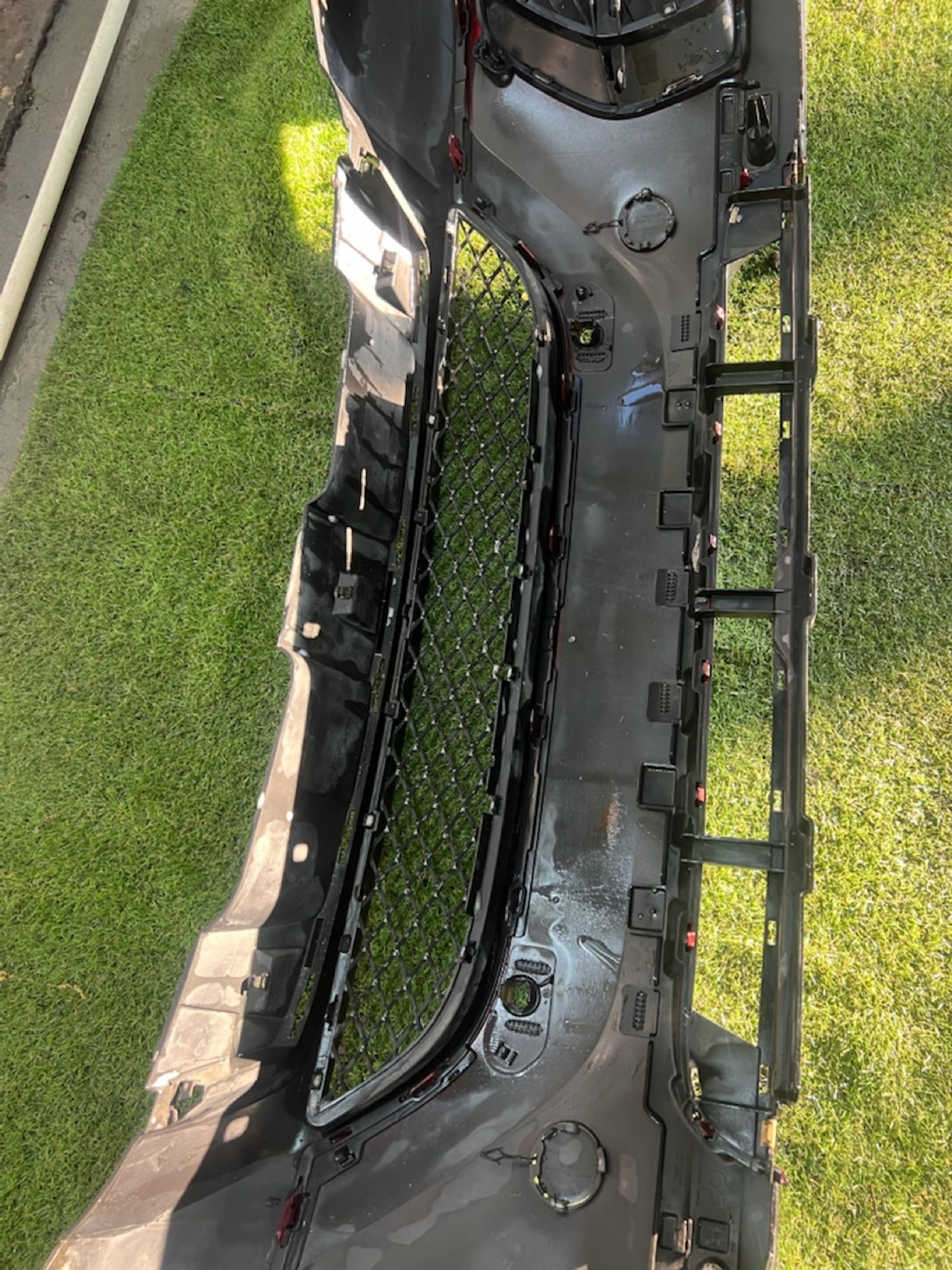 https://ycs.partsauto.market/partsauto-images/thmbs/userImages/82798d1dea2c19ada63d093c70529e74/part/fadcb514-a0da-4392-b4dc-3d443ffb0d4d_1739547097208.jpg