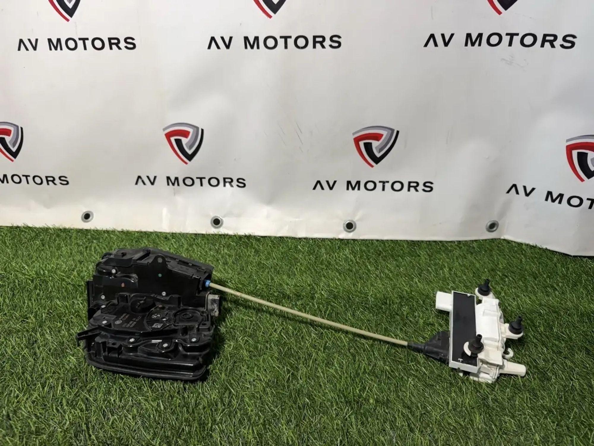 https://ycs.partsauto.market/partsauto-images/thmbs/userImages/82798d1dea2c19ada63d093c70529e74/part/fba1aa29-9d09-4f01-ba87-61e2b690459a_1781696046553.jpg