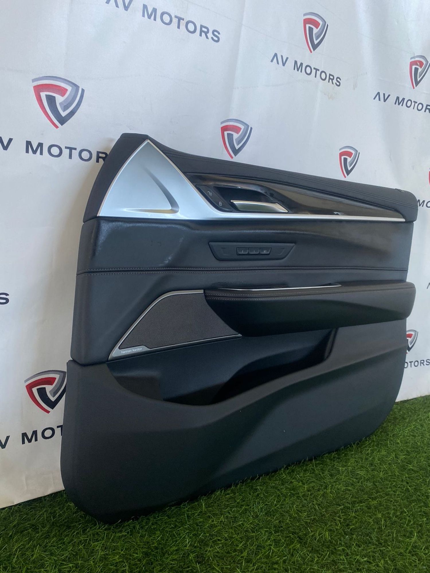 https://ycs.partsauto.market/partsauto-images/thmbs/userImages/82798d1dea2c19ada63d093c70529e74/part/fe9e4e10-e248-4439-8856-9387af3285b4_1777456180822.jpg