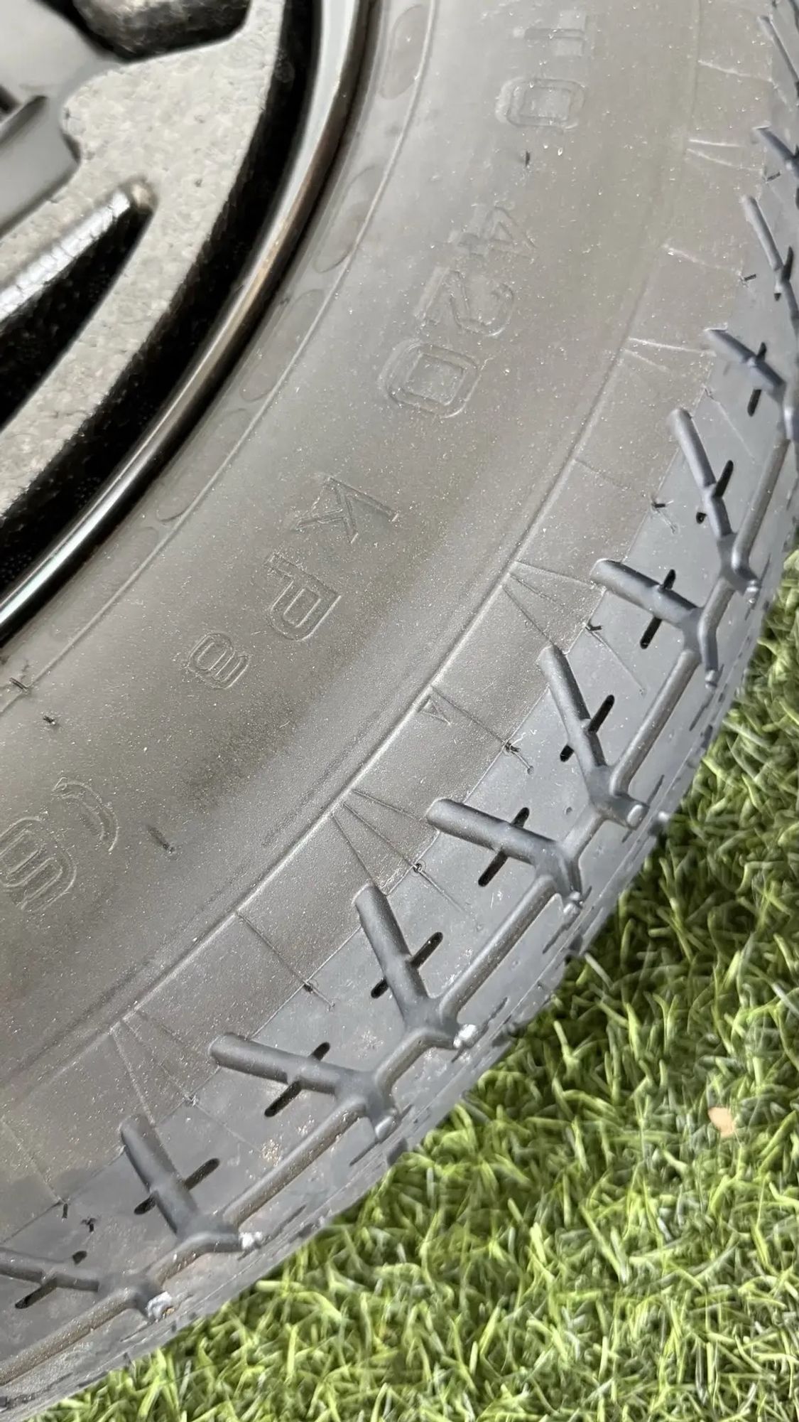 https://ycs.partsauto.market/partsauto-images/thmbs/userImages/82798d1dea2c19ada63d093c70529e74/part/fed1777a-f199-49d7-b197-a1d386cb8a30_1787660363482.jpg
