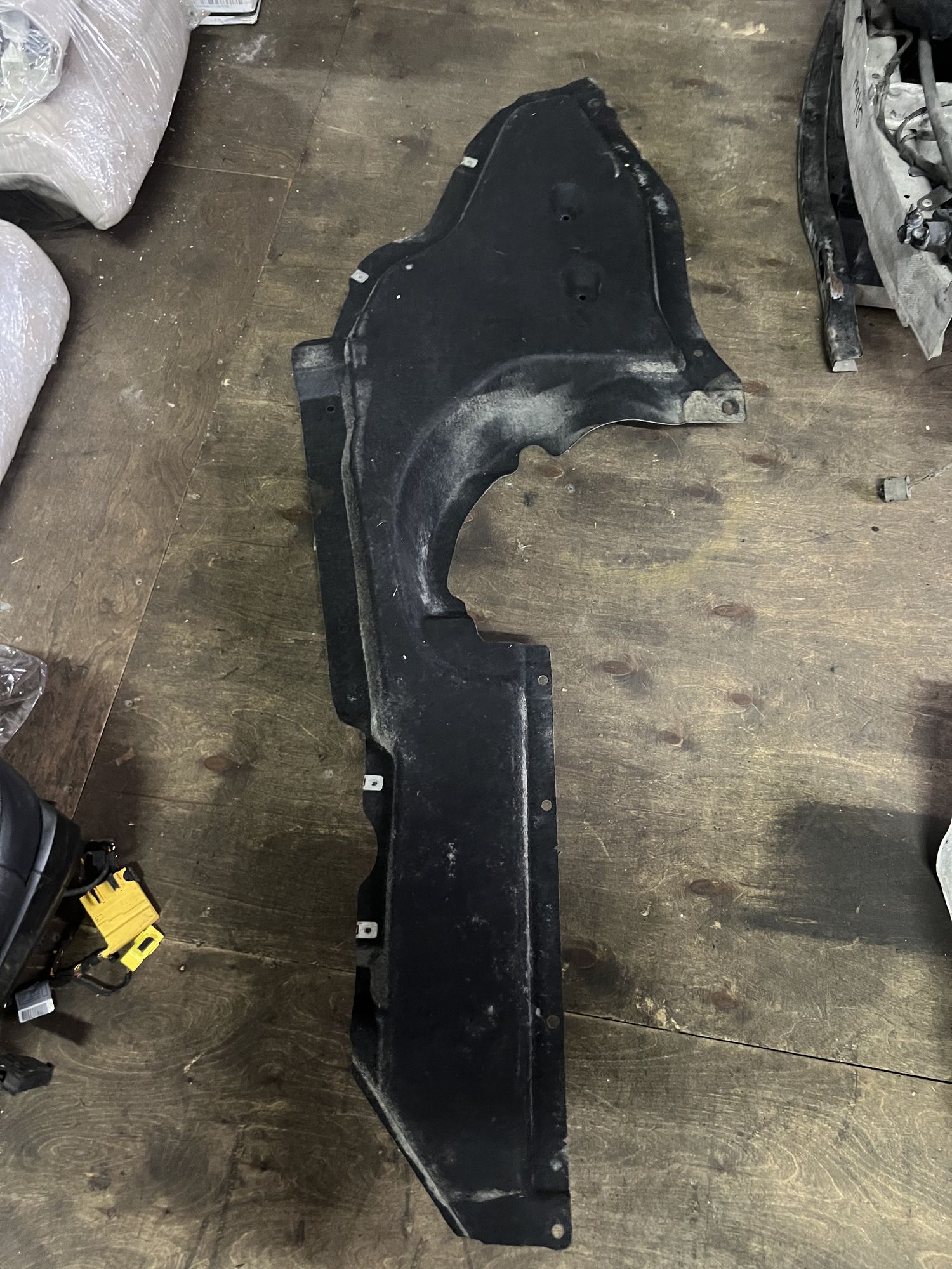 https://ycs.partsauto.market/partsauto-images/thmbs/userImages/82798d1dea2c19ada63d093c70529e74/part/ffb833aa-a2d2-4dce-9545-de4e9526ca8c_1701779376964.jpg