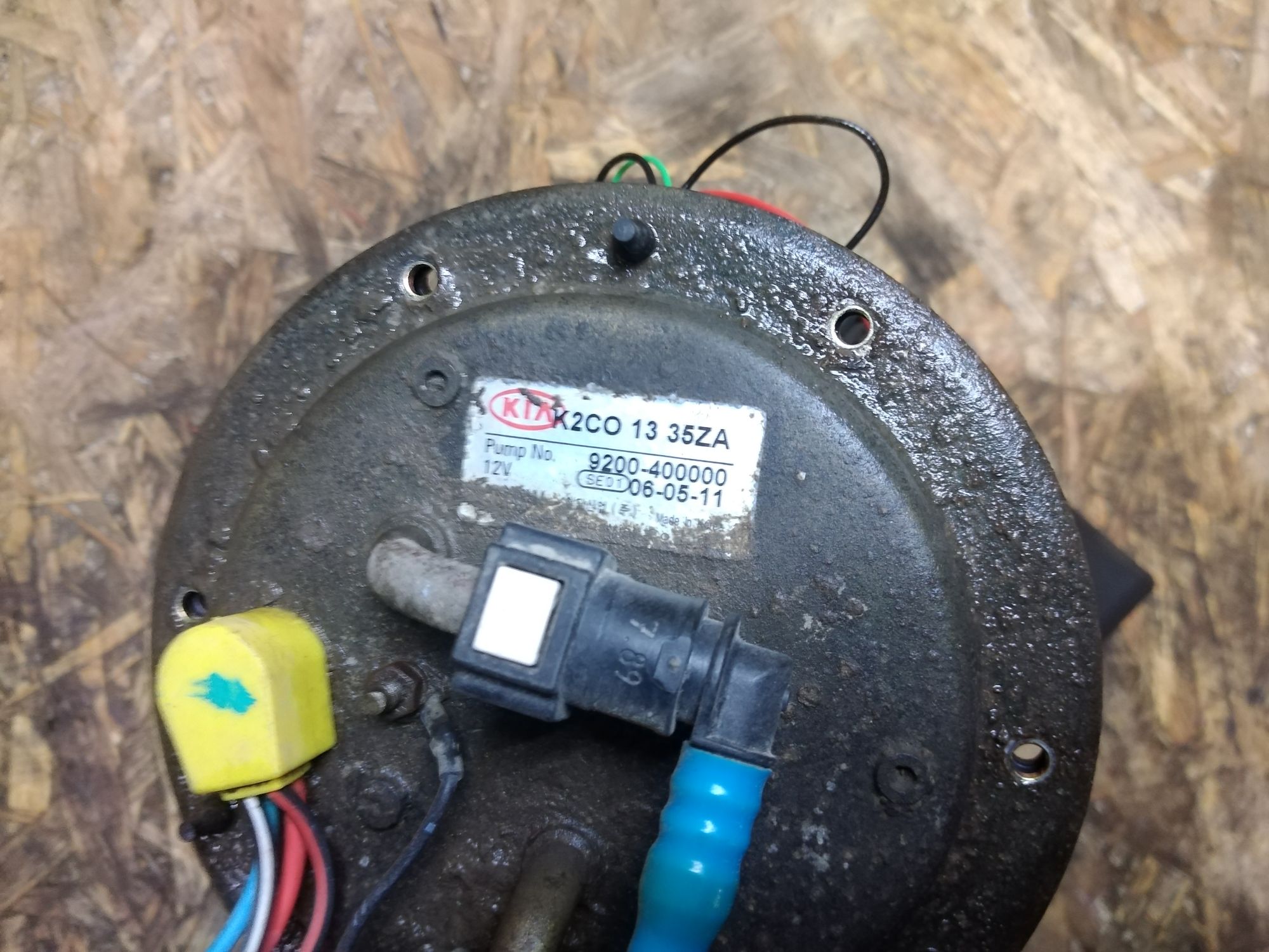 https://ycs.partsauto.market/partsauto-images/thmbs/userImages/86639159375c37f71cfc850516777b62/part/021422db-8a9a-4154-91e0-997bff59d4f1_1737444821871.jpg