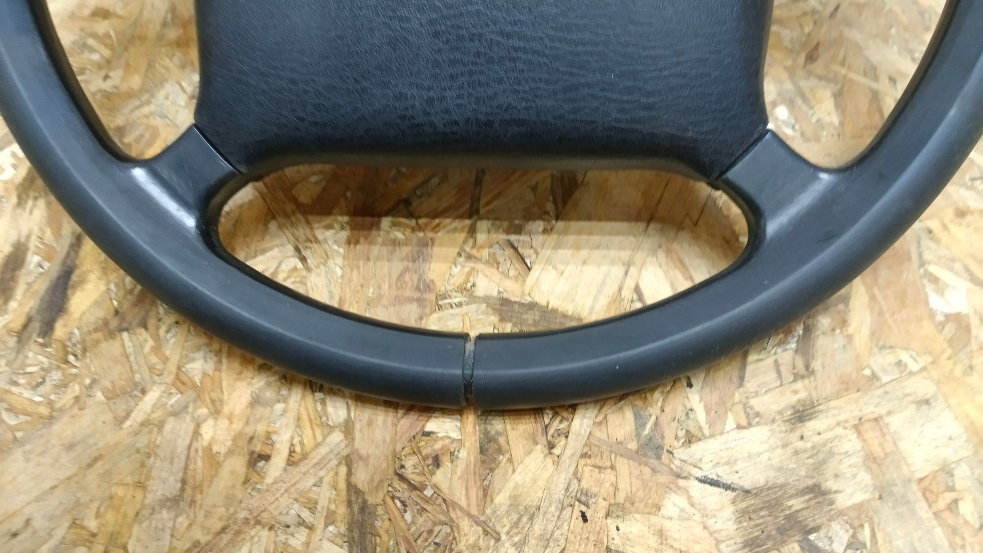 https://ycs.partsauto.market/partsauto-images/thmbs/userImages/86639159375c37f71cfc850516777b62/part/0475ae93-b4db-4cbb-b21a-b813185bb34a_1730347909701.jpg
