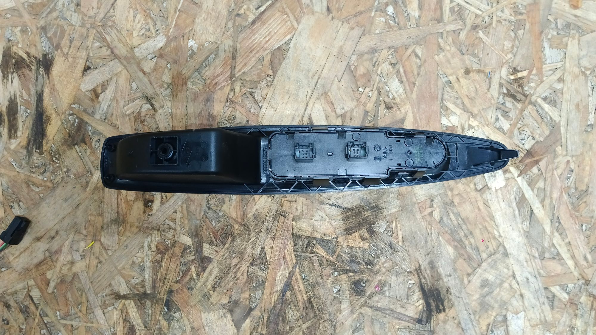 https://ycs.partsauto.market/partsauto-images/thmbs/userImages/86639159375c37f71cfc850516777b62/part/07ce4c51-24ac-476b-90ec-de1ce04f0fa8_1732996224576.jpg