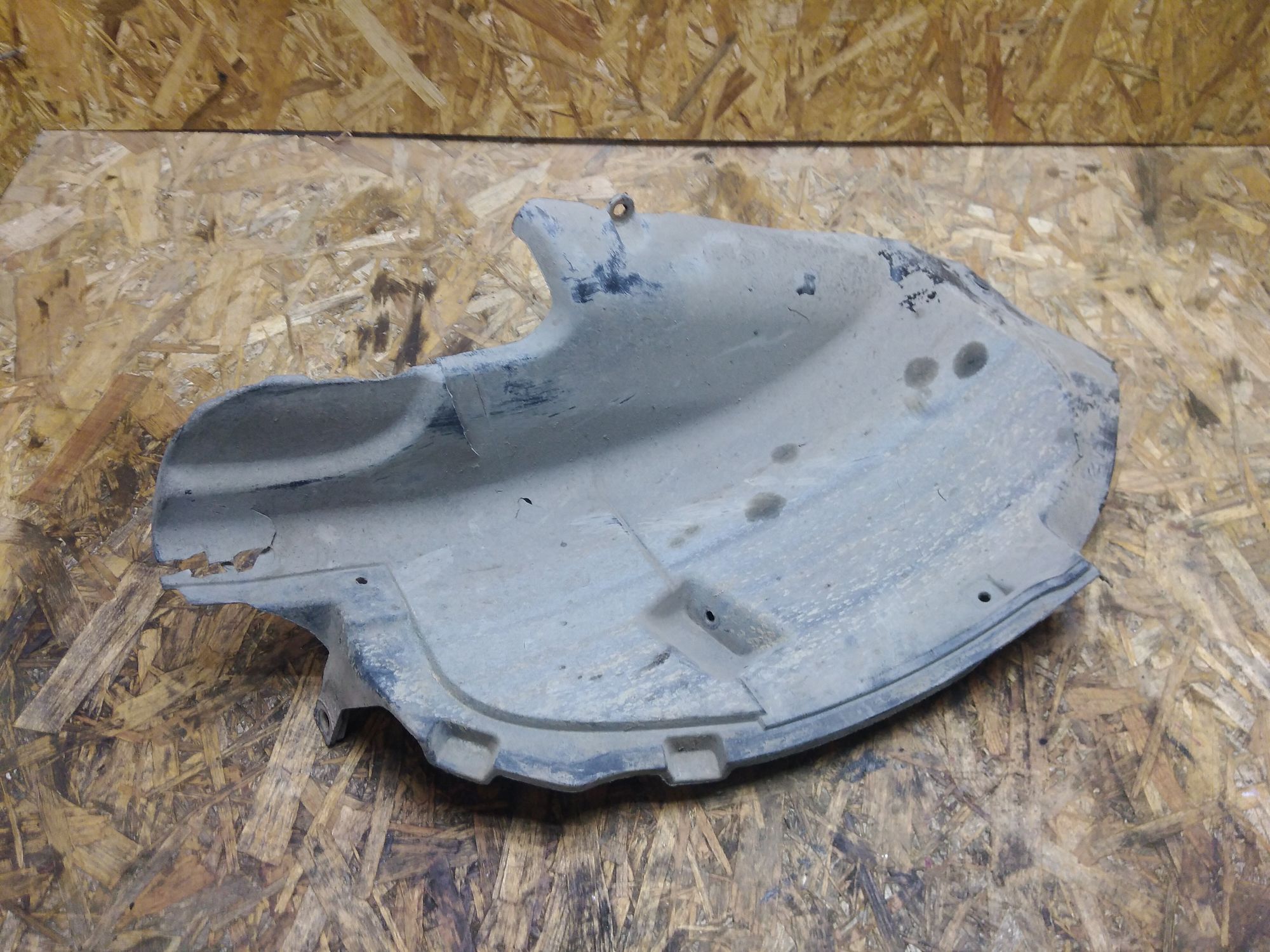 https://ycs.partsauto.market/partsauto-images/thmbs/userImages/86639159375c37f71cfc850516777b62/part/09f40095-8dba-425c-9427-3aea70fcf4aa_1736279873243.jpg