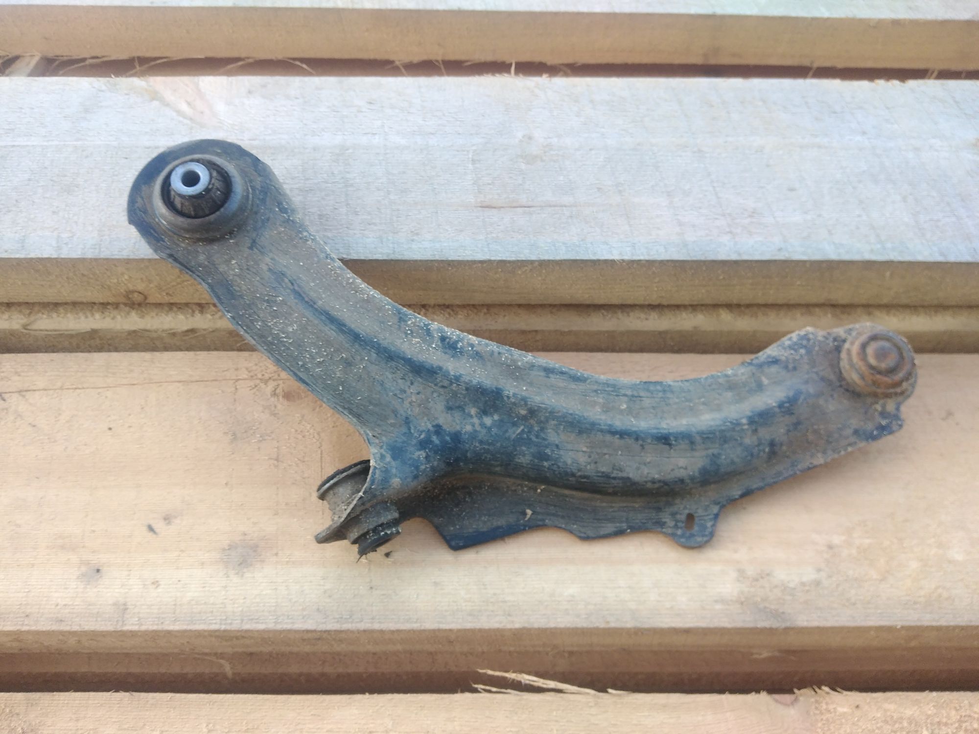 https://ycs.partsauto.market/partsauto-images/thmbs/userImages/86639159375c37f71cfc850516777b62/part/14127ed2-b9cc-4a6b-a79e-9416d87d1389_1727240863996.jpg