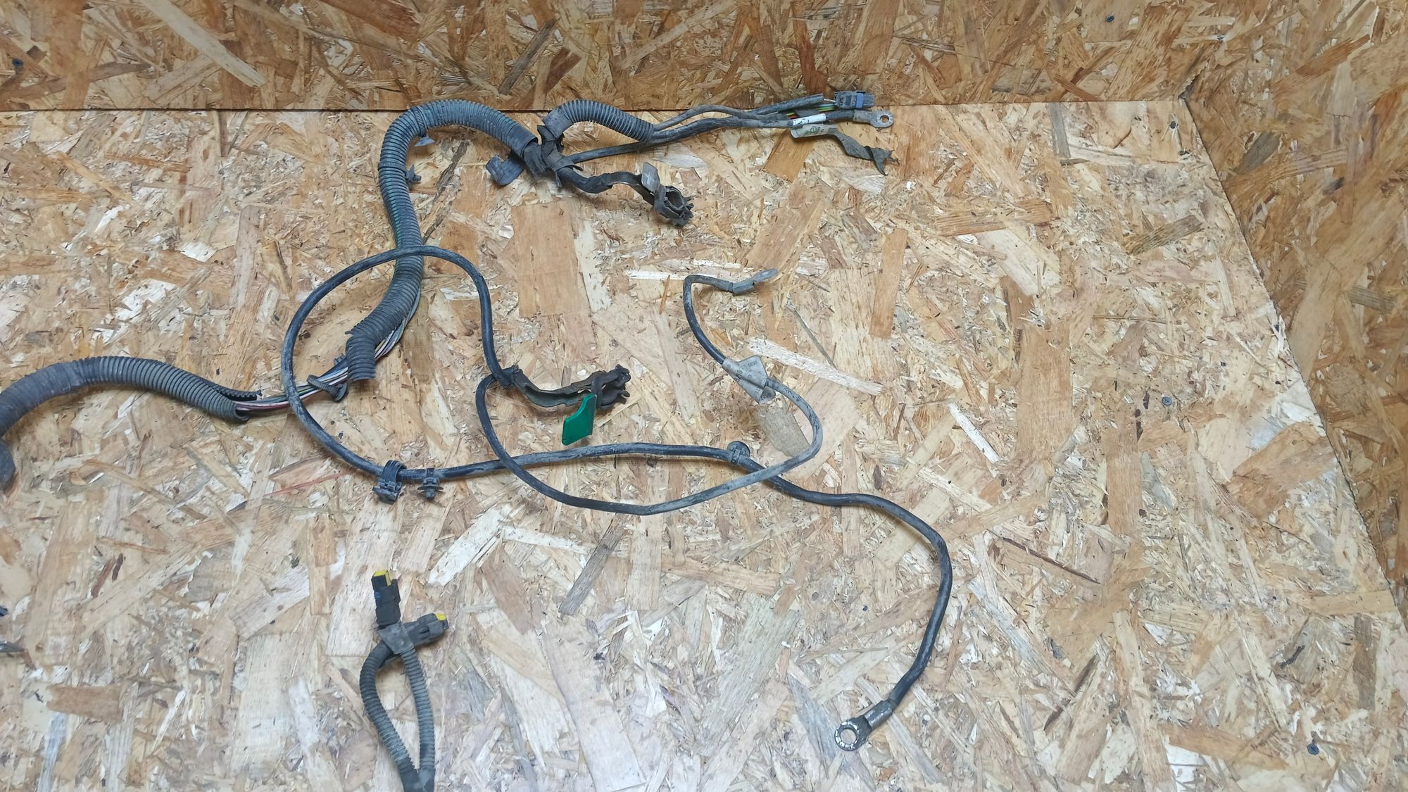 https://ycs.partsauto.market/partsauto-images/thmbs/userImages/86639159375c37f71cfc850516777b62/part/18ebce5e-aa4c-45c5-8137-a81a5df2fad5_1740299416927.jpg
