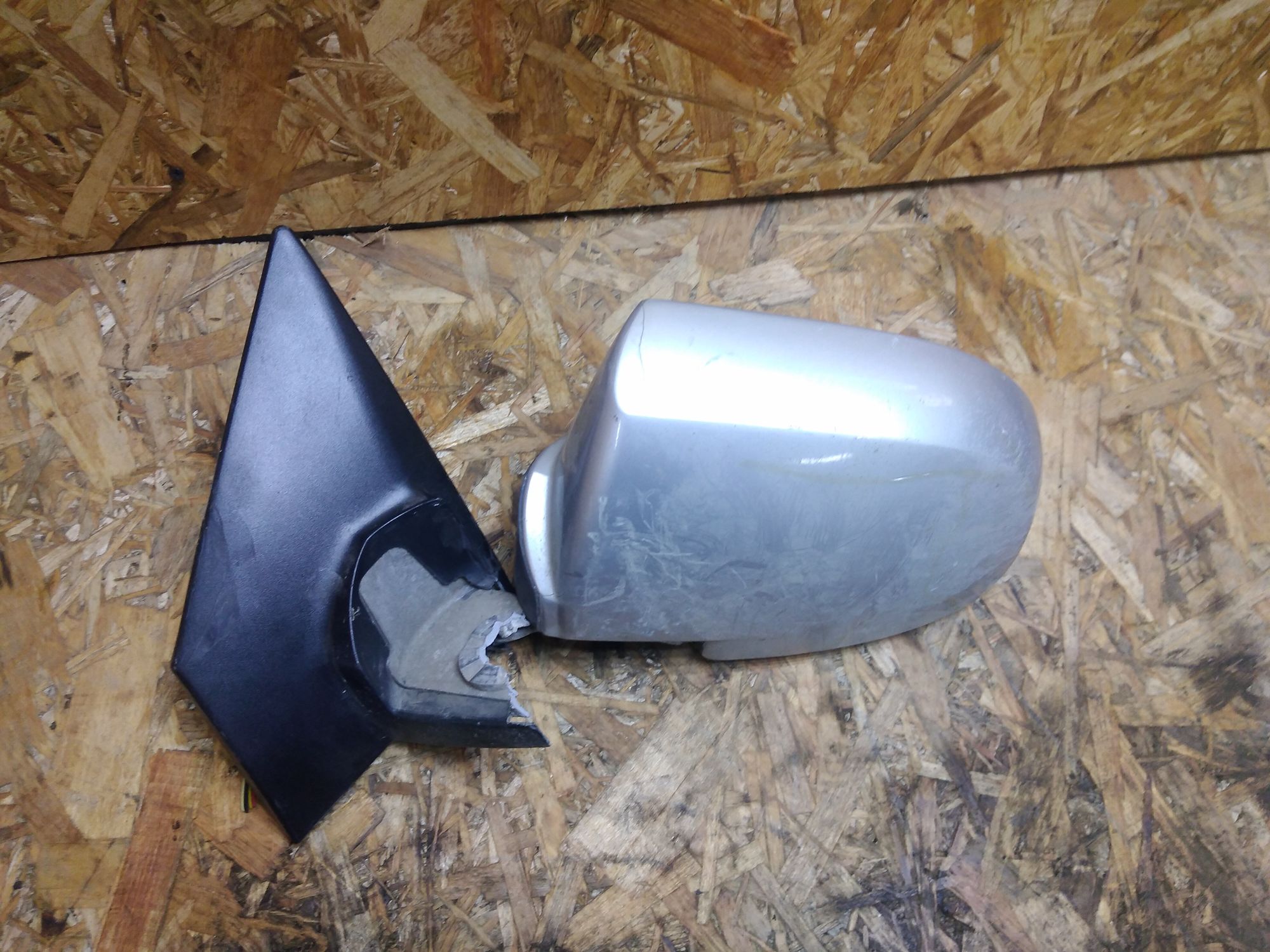 https://ycs.partsauto.market/partsauto-images/thmbs/userImages/86639159375c37f71cfc850516777b62/part/1d290fd5-759f-430a-8824-f3eff25adfdc_1735066785500.jpg