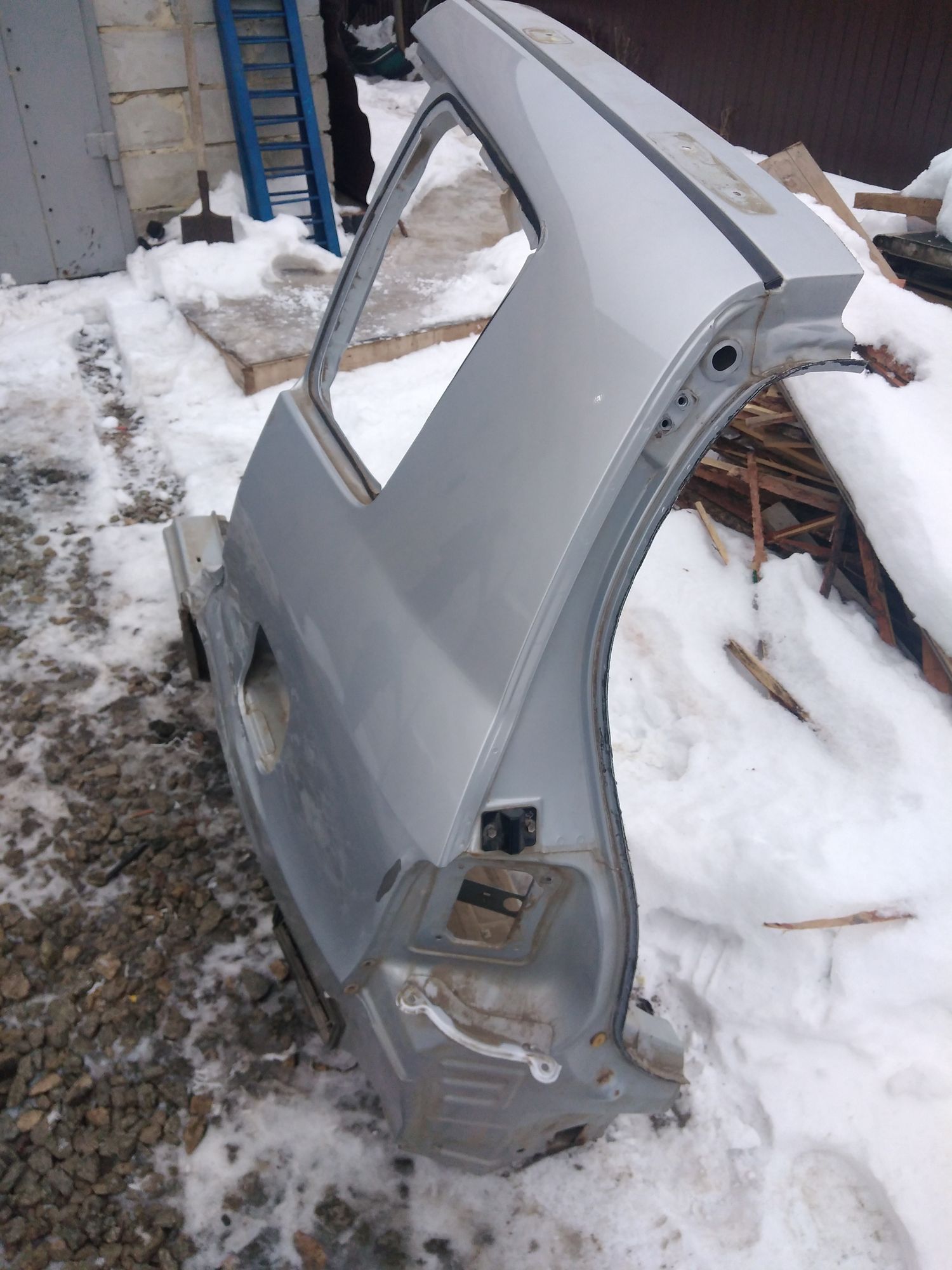https://ycs.partsauto.market/partsauto-images/thmbs/userImages/86639159375c37f71cfc850516777b62/part/32a786b3-6376-4b4f-b5a9-50b887cbebee_1736104398880.jpg