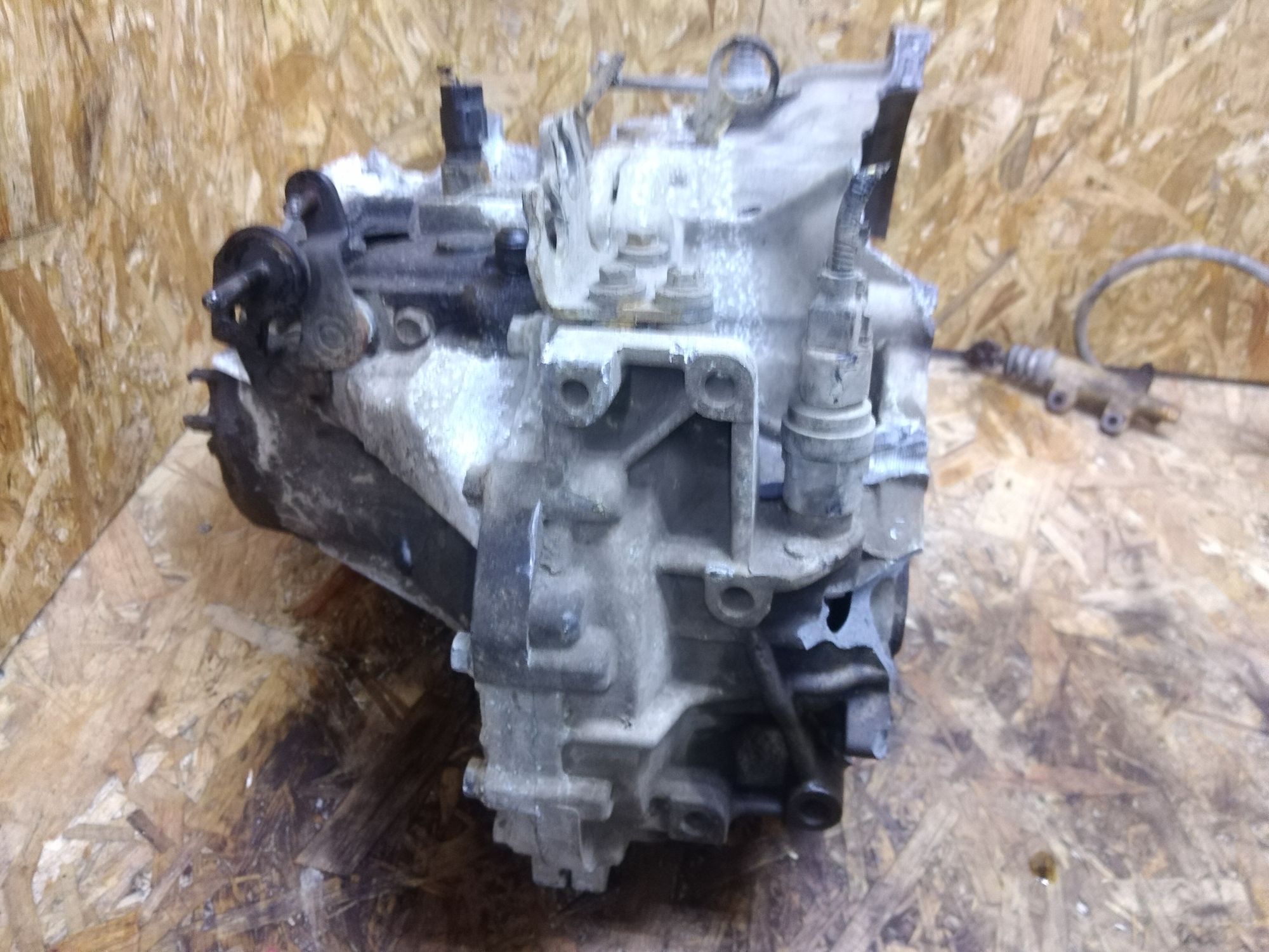 https://ycs.partsauto.market/partsauto-images/thmbs/userImages/86639159375c37f71cfc850516777b62/part/3663cccf-91b3-46ec-b316-f2bed2d806e6_1734851307073.jpg
