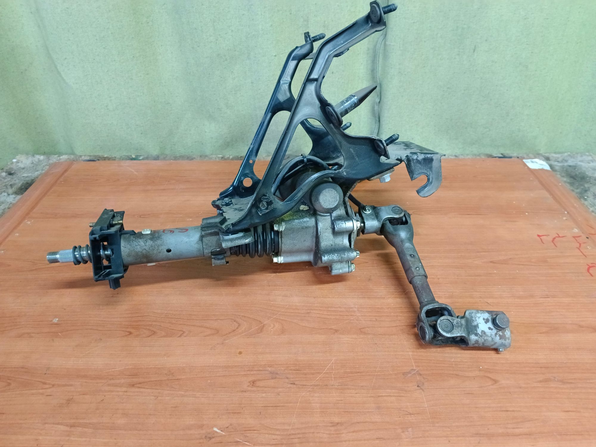 https://ycs.partsauto.market/partsauto-images/thmbs/userImages/86639159375c37f71cfc850516777b62/part/53048c77-5ddf-4d0b-b609-843646d8419f_1715017912966.jpg