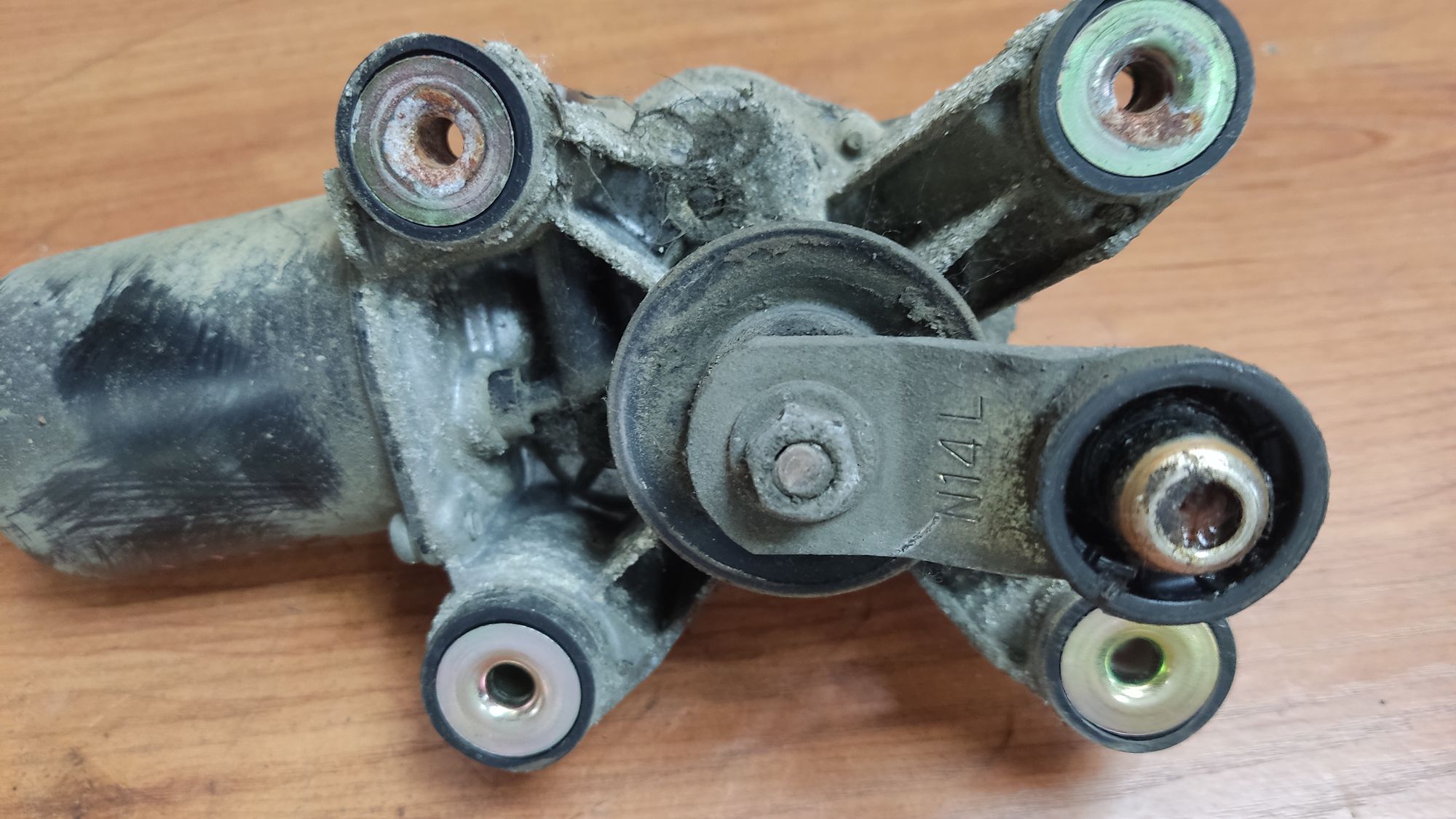 https://ycs.partsauto.market/partsauto-images/thmbs/userImages/86639159375c37f71cfc850516777b62/part/594d7ffe-54ef-4abf-8074-0a9cc335fd95_1719515377247.jpg