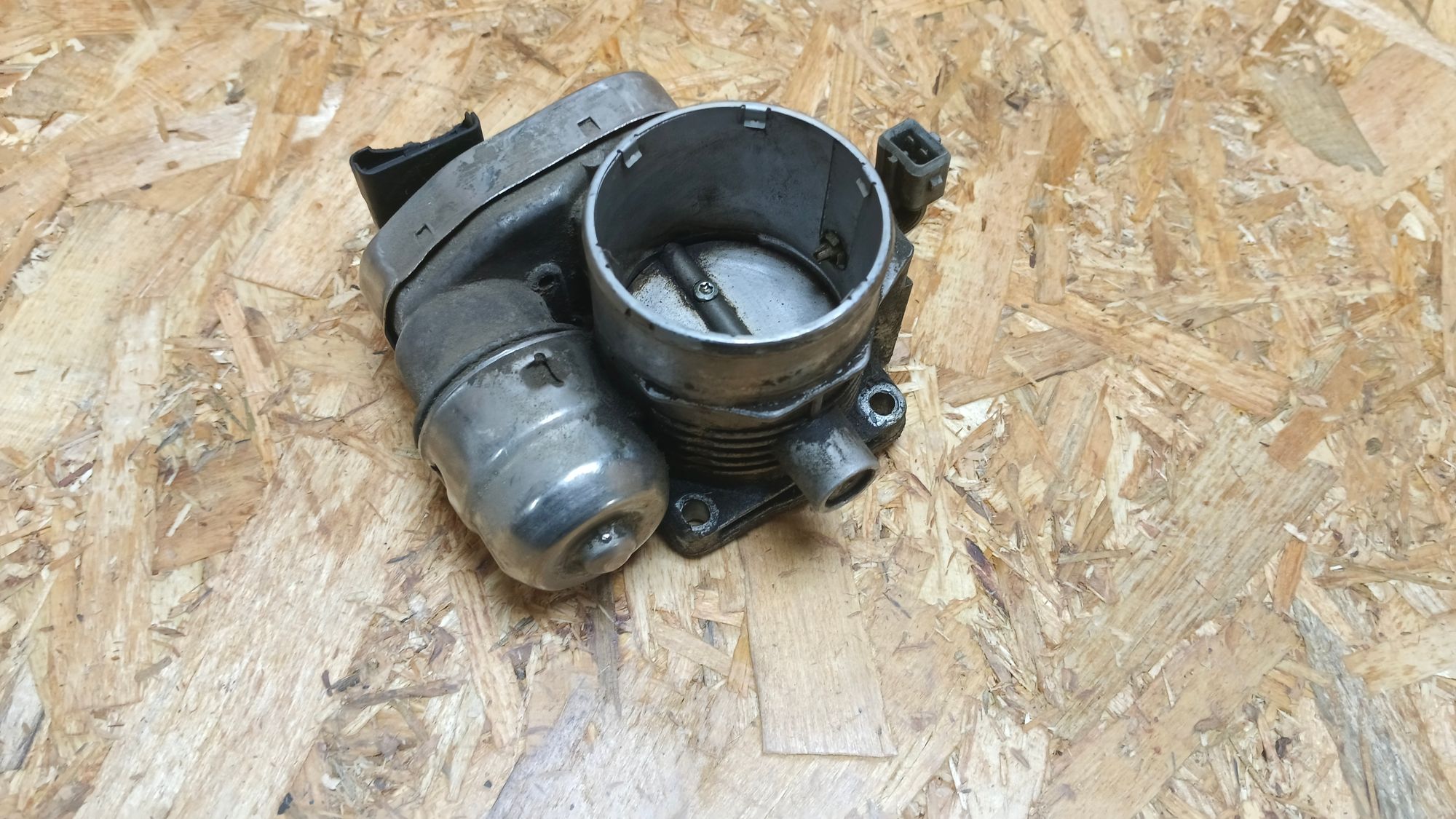 https://ycs.partsauto.market/partsauto-images/thmbs/userImages/86639159375c37f71cfc850516777b62/part/6081840c-059f-4ea5-a32e-e8d8e4b98053_1740298550303.jpg