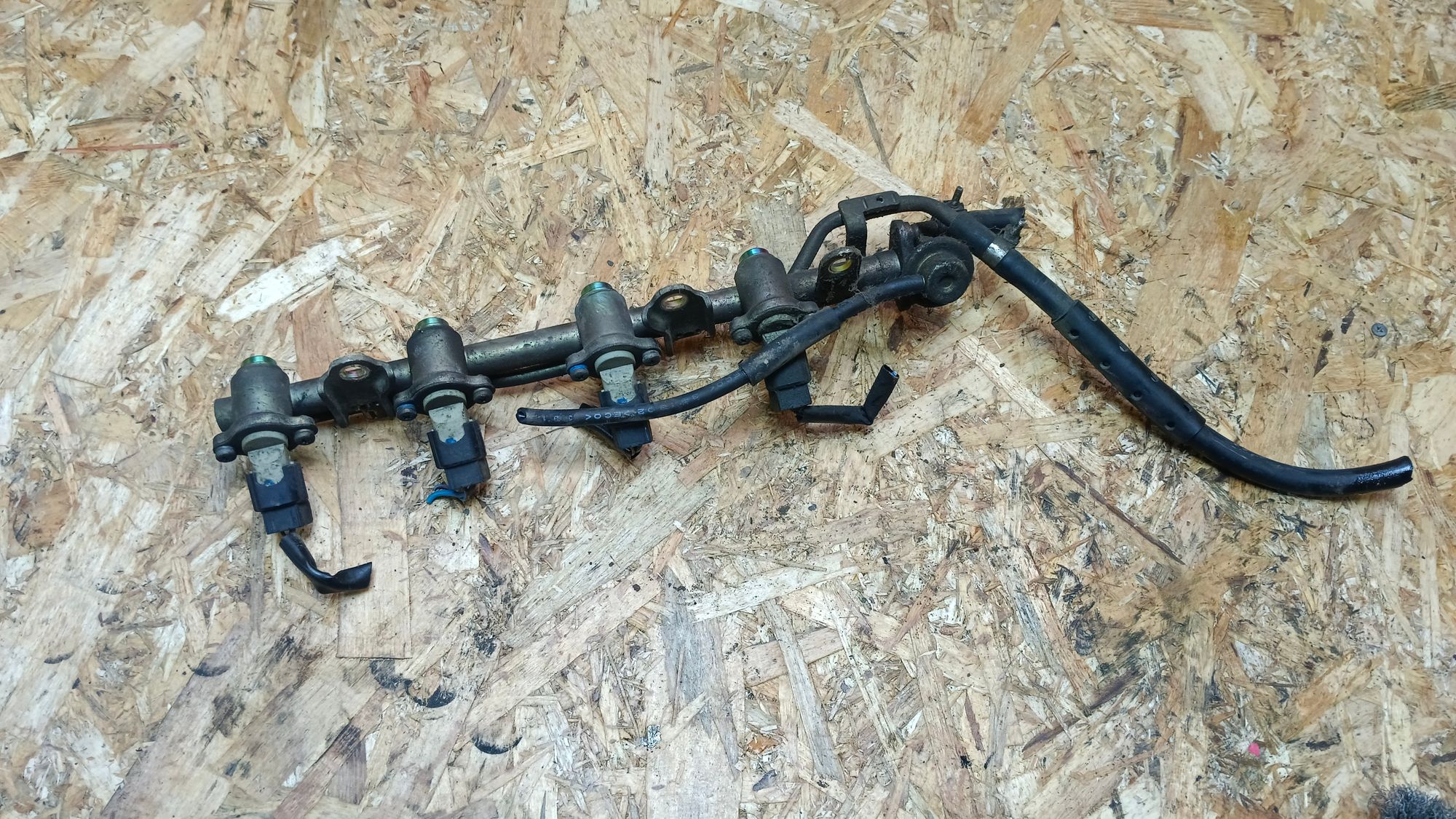 https://ycs.partsauto.market/partsauto-images/thmbs/userImages/86639159375c37f71cfc850516777b62/part/61f7afd2-70a4-46ca-a64c-f3c57bd05142_1743679673505.jpg