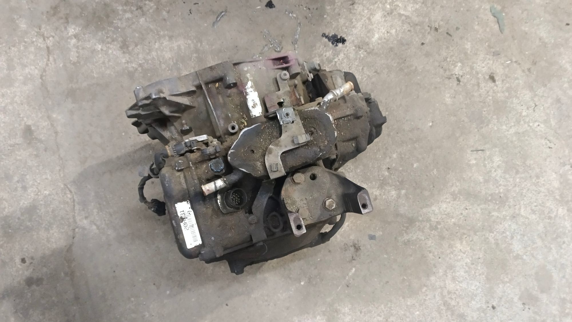 https://ycs.partsauto.market/partsauto-images/thmbs/userImages/86639159375c37f71cfc850516777b62/part/6affc837-c603-4d18-8277-bfb7f1333a74_1740293107341.jpg