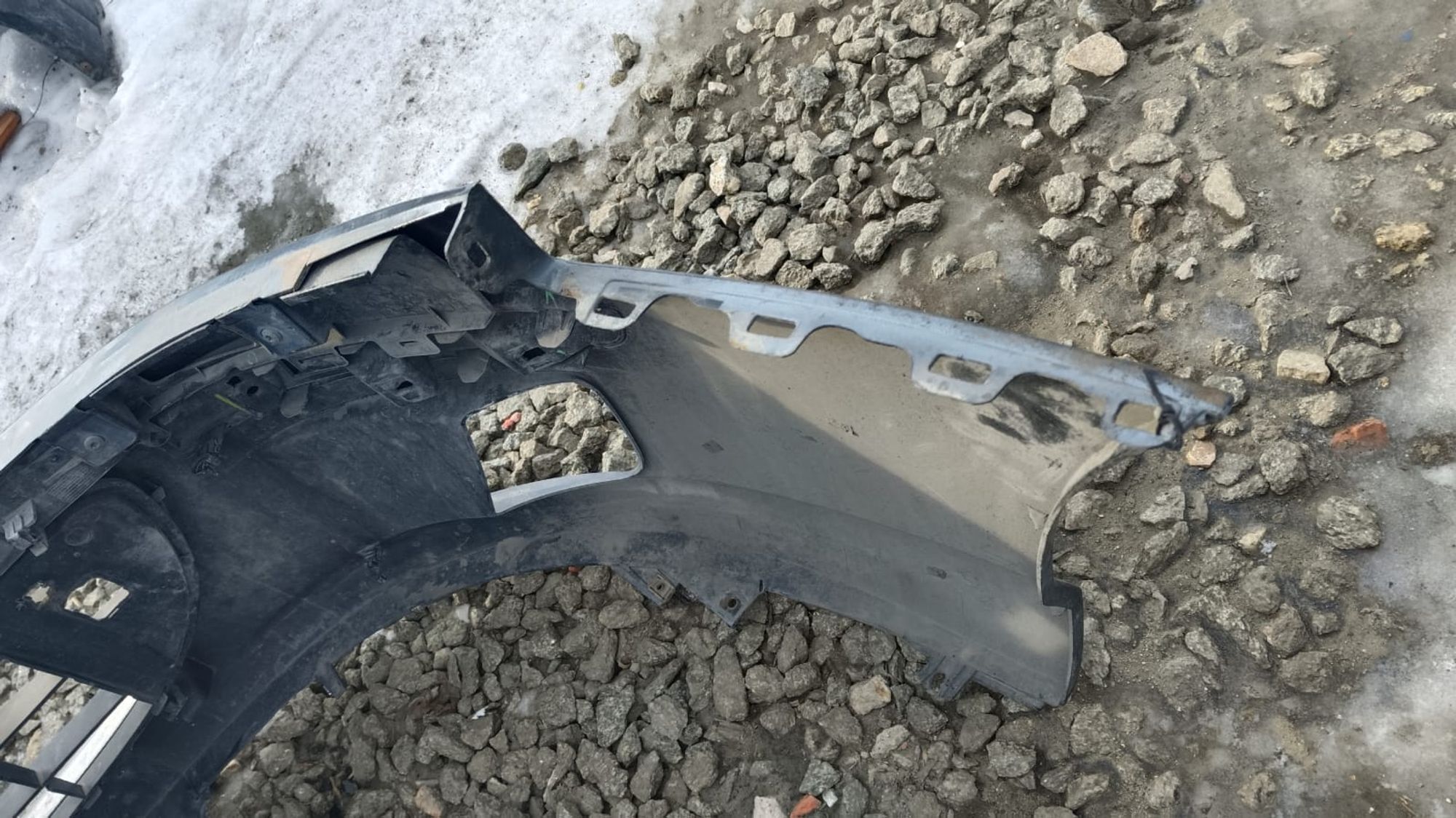 https://ycs.partsauto.market/partsauto-images/thmbs/userImages/86639159375c37f71cfc850516777b62/part/6cf68f8d-aa7e-4992-bdad-26392011246d_1740320192111.jpg