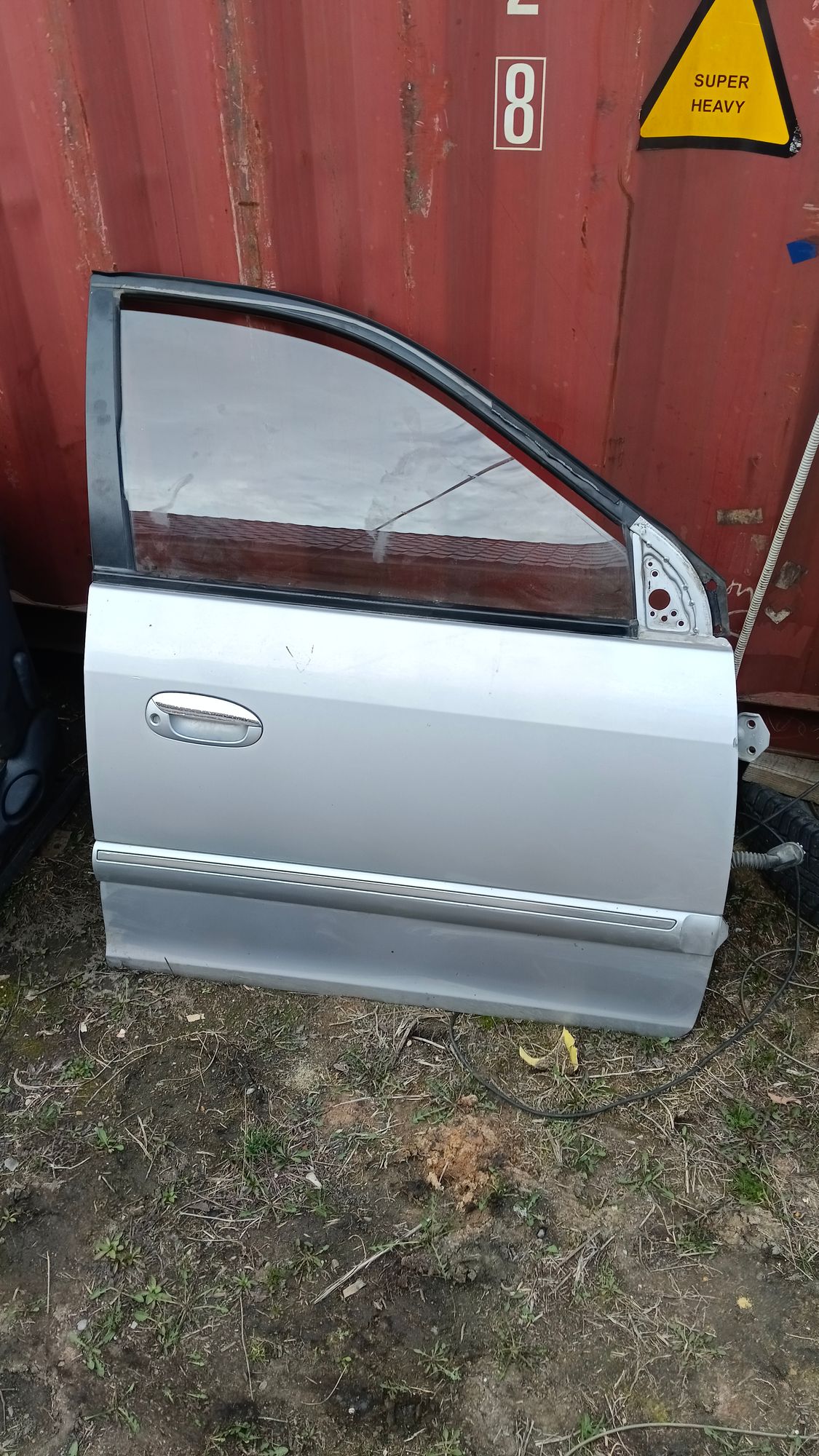 https://ycs.partsauto.market/partsauto-images/thmbs/userImages/86639159375c37f71cfc850516777b62/part/6dafaa1c-11e1-4ef7-ba15-79d7063bcfc2_1745210702836.jpg