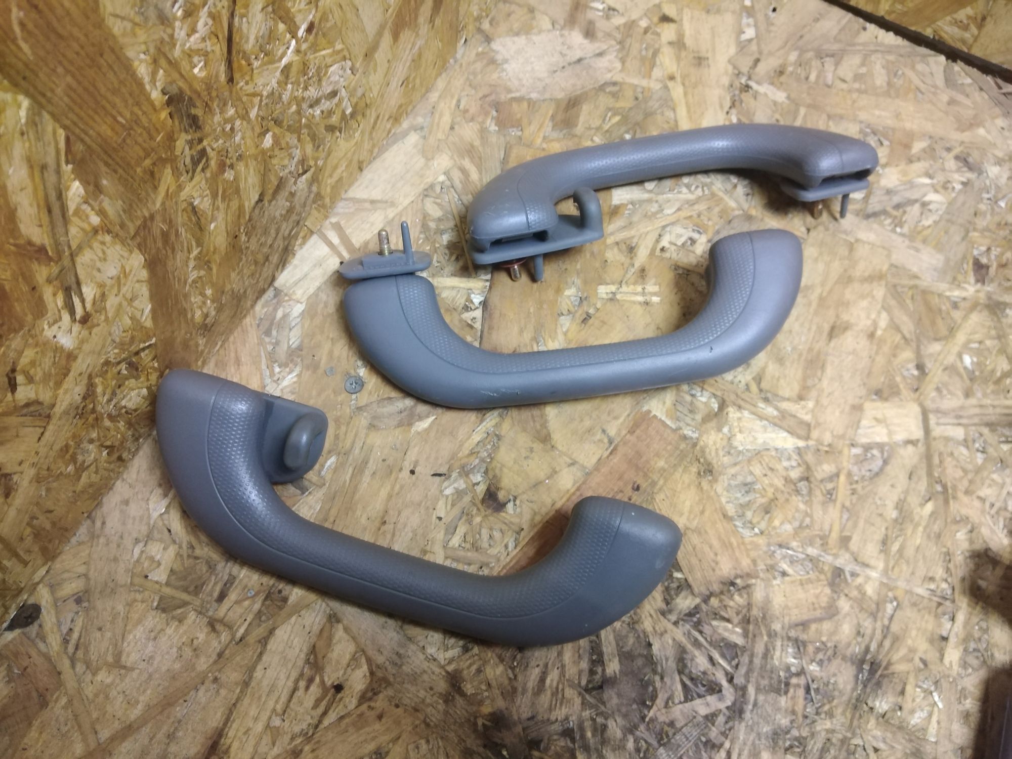https://ycs.partsauto.market/partsauto-images/thmbs/userImages/86639159375c37f71cfc850516777b62/part/709b912a-9a1e-4ff1-b952-7443f7738e49_1735652393254.jpg