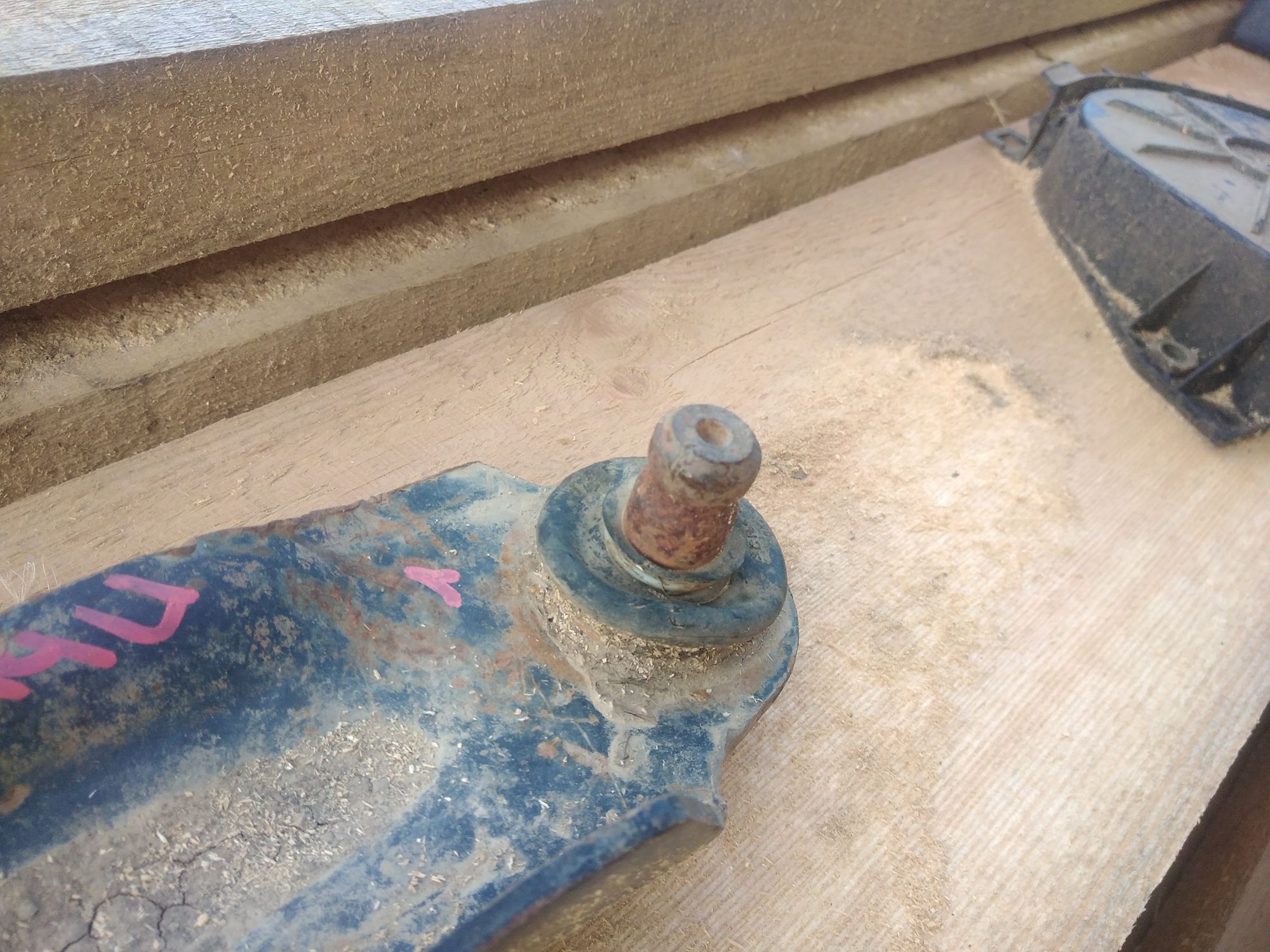 https://ycs.partsauto.market/partsauto-images/thmbs/userImages/86639159375c37f71cfc850516777b62/part/71b4b31c-07e2-43b1-8d09-b4d40120bd36_1727240863413.jpg