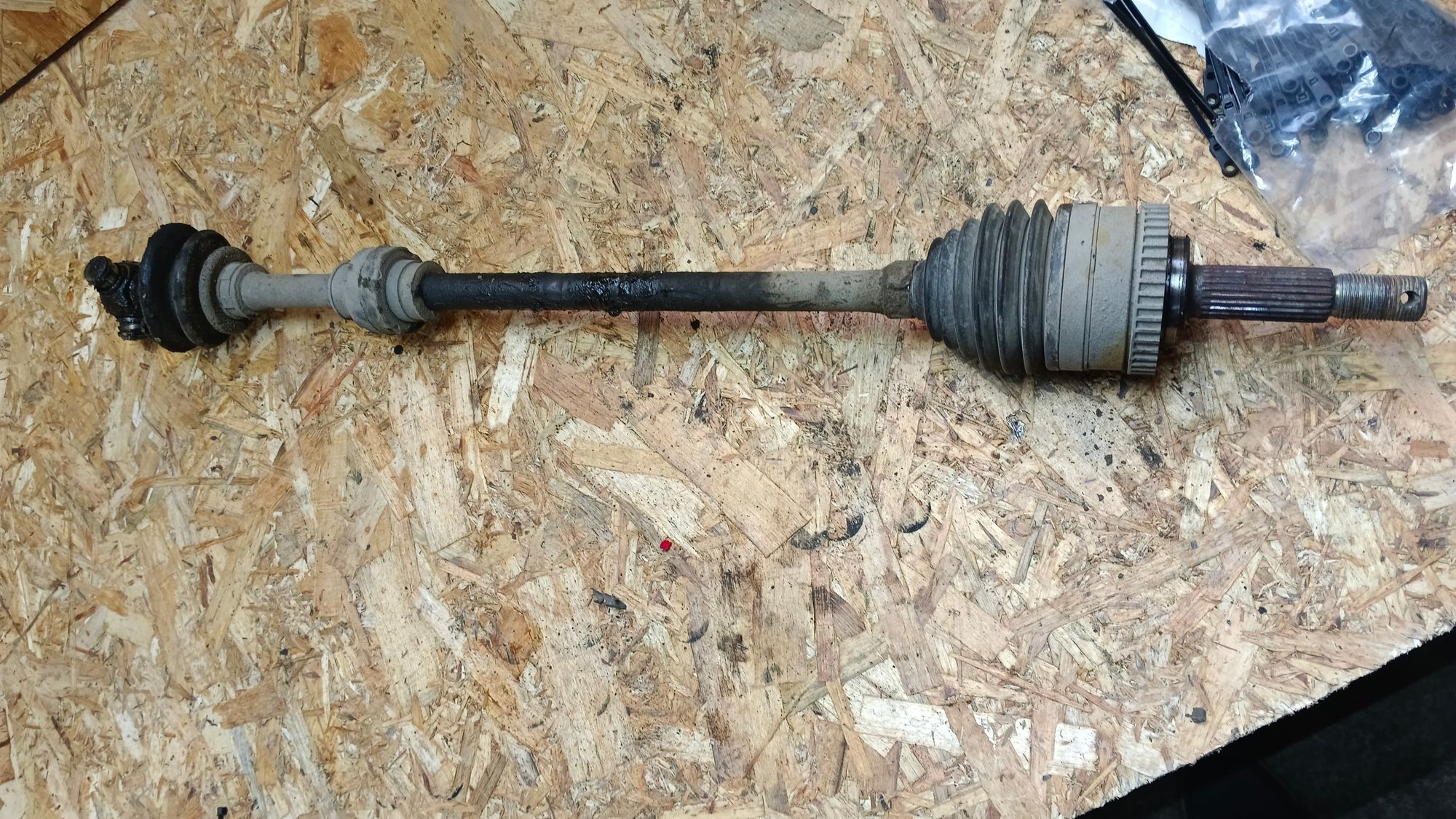 https://ycs.partsauto.market/partsauto-images/thmbs/userImages/86639159375c37f71cfc850516777b62/part/7578ae1c-b5bd-4f5a-85cf-55b94b899802_1743772627921.jpg