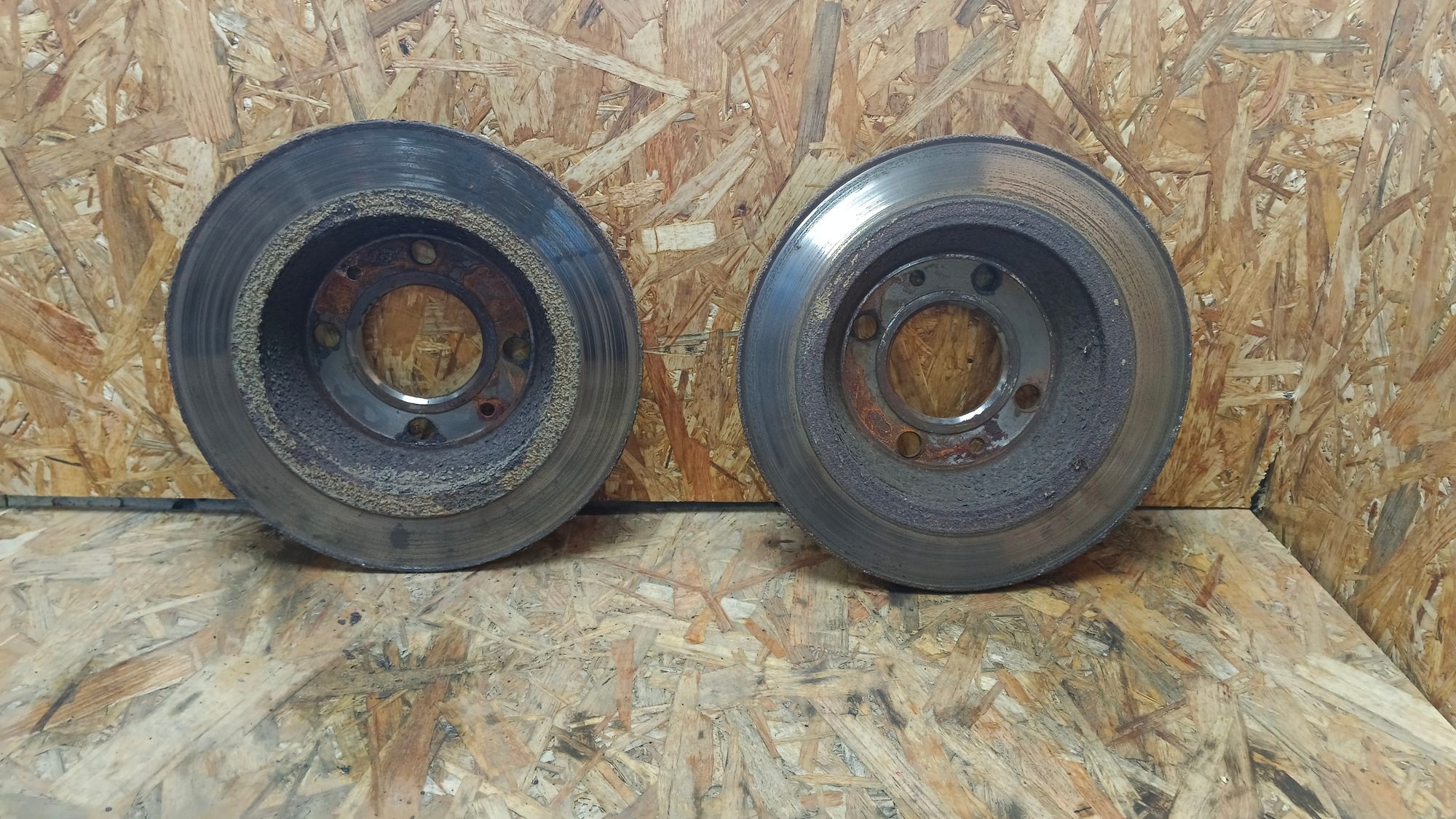https://ycs.partsauto.market/partsauto-images/thmbs/userImages/86639159375c37f71cfc850516777b62/part/85461ad4-4d00-407b-b2c3-d6267e63e678_1740036746579.jpg