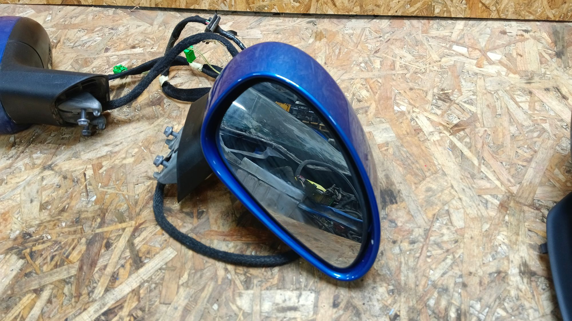 https://ycs.partsauto.market/partsauto-images/thmbs/userImages/86639159375c37f71cfc850516777b62/part/87fa4cf0-756e-4699-8c0b-214486f281ca_1732825581655.jpg
