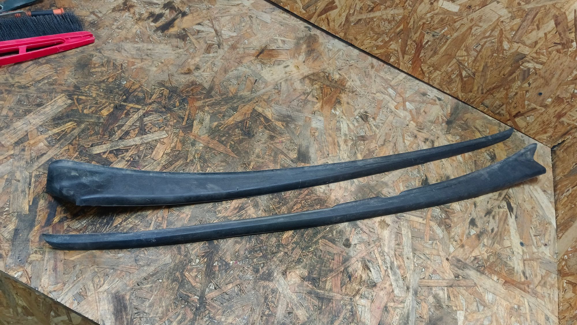 https://ycs.partsauto.market/partsauto-images/thmbs/userImages/86639159375c37f71cfc850516777b62/part/8b86e8d2-d1bd-4940-991a-d68dbcfb101e_1739962677684.jpg