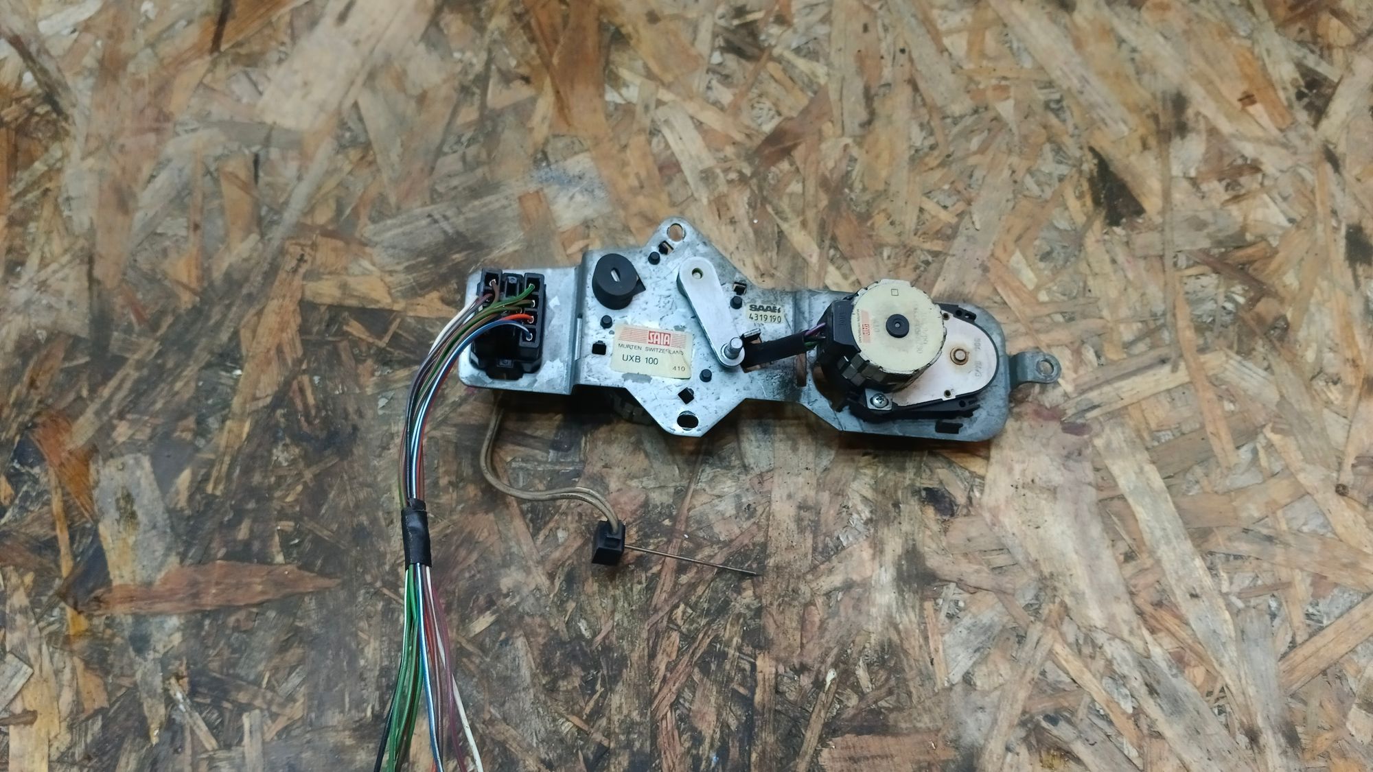 https://ycs.partsauto.market/partsauto-images/thmbs/userImages/86639159375c37f71cfc850516777b62/part/90aa025e-b4c8-4f63-b08e-c9a9f8c6d41a_1740192695369.jpg