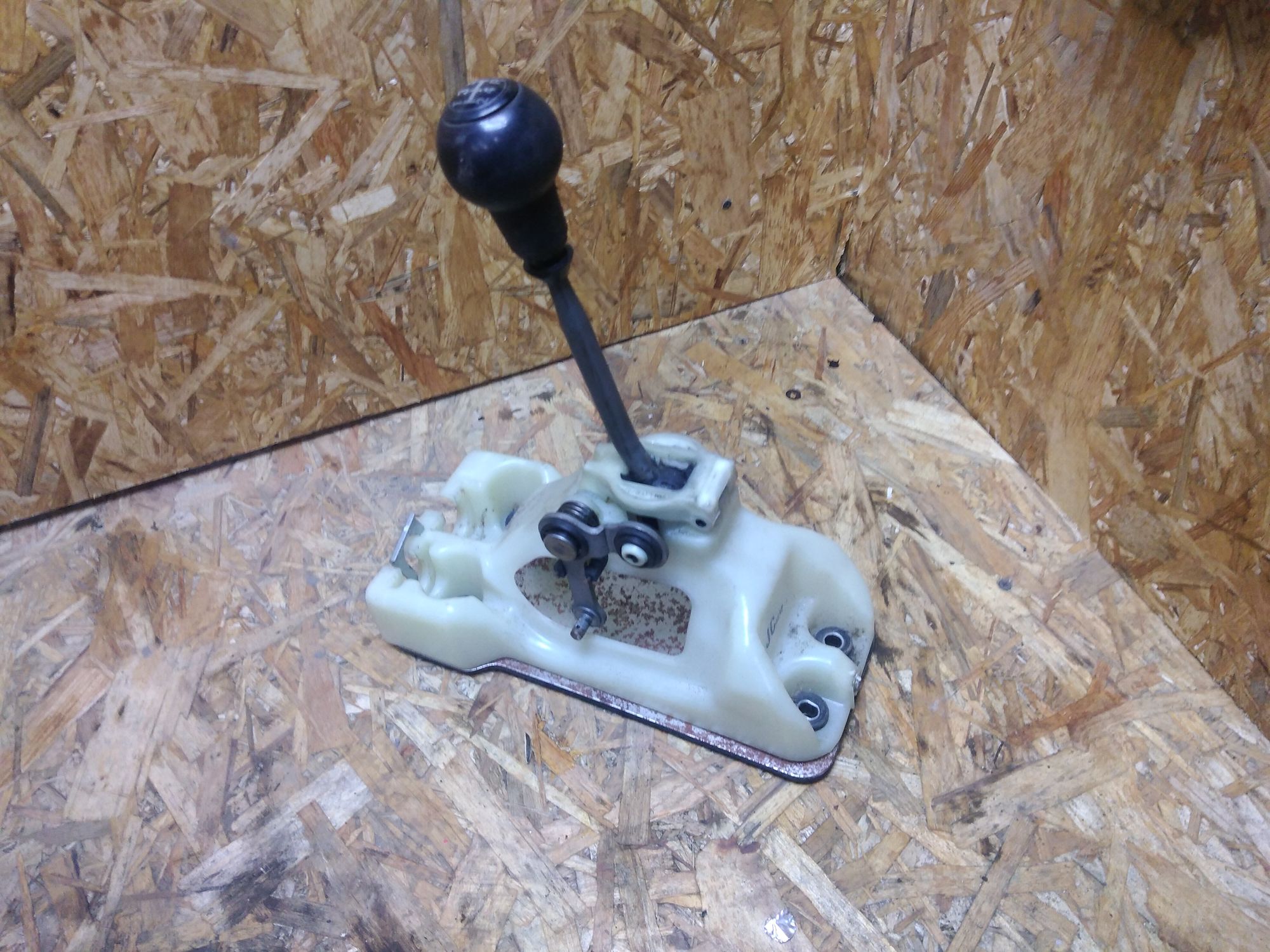 https://ycs.partsauto.market/partsauto-images/thmbs/userImages/86639159375c37f71cfc850516777b62/part/9f2b5481-0d8b-41a0-bbc9-b5be2401bc0b_1735846801134.jpg