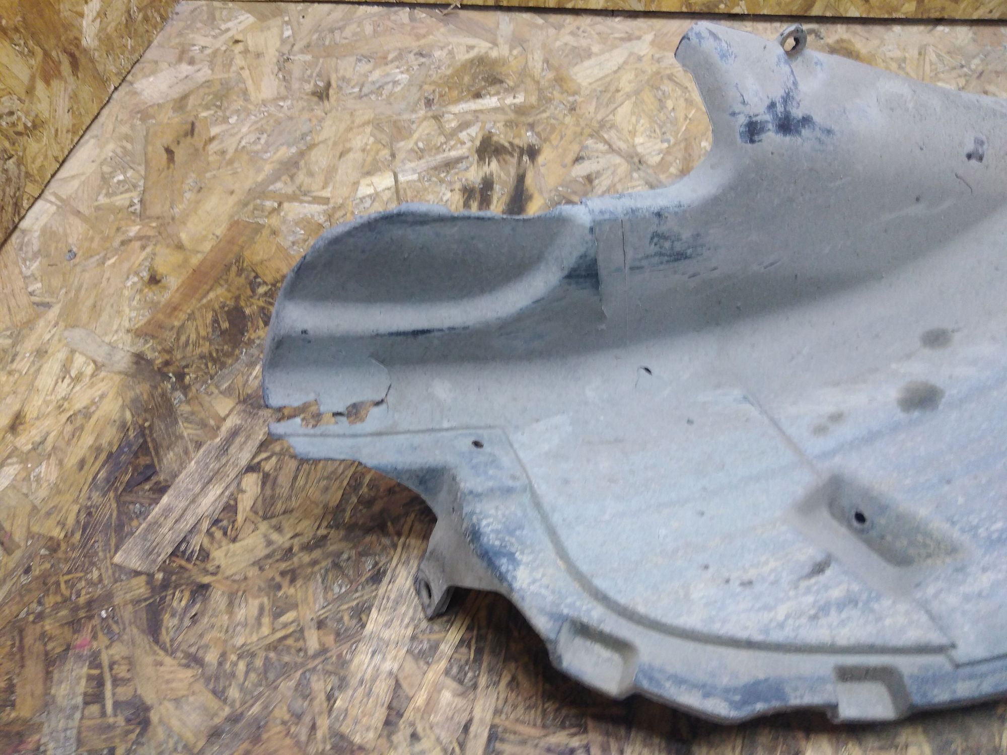 https://ycs.partsauto.market/partsauto-images/thmbs/userImages/86639159375c37f71cfc850516777b62/part/b0466a61-2bd3-4ba1-8ae0-f3e8c12f4bcd_1736279873820.jpg