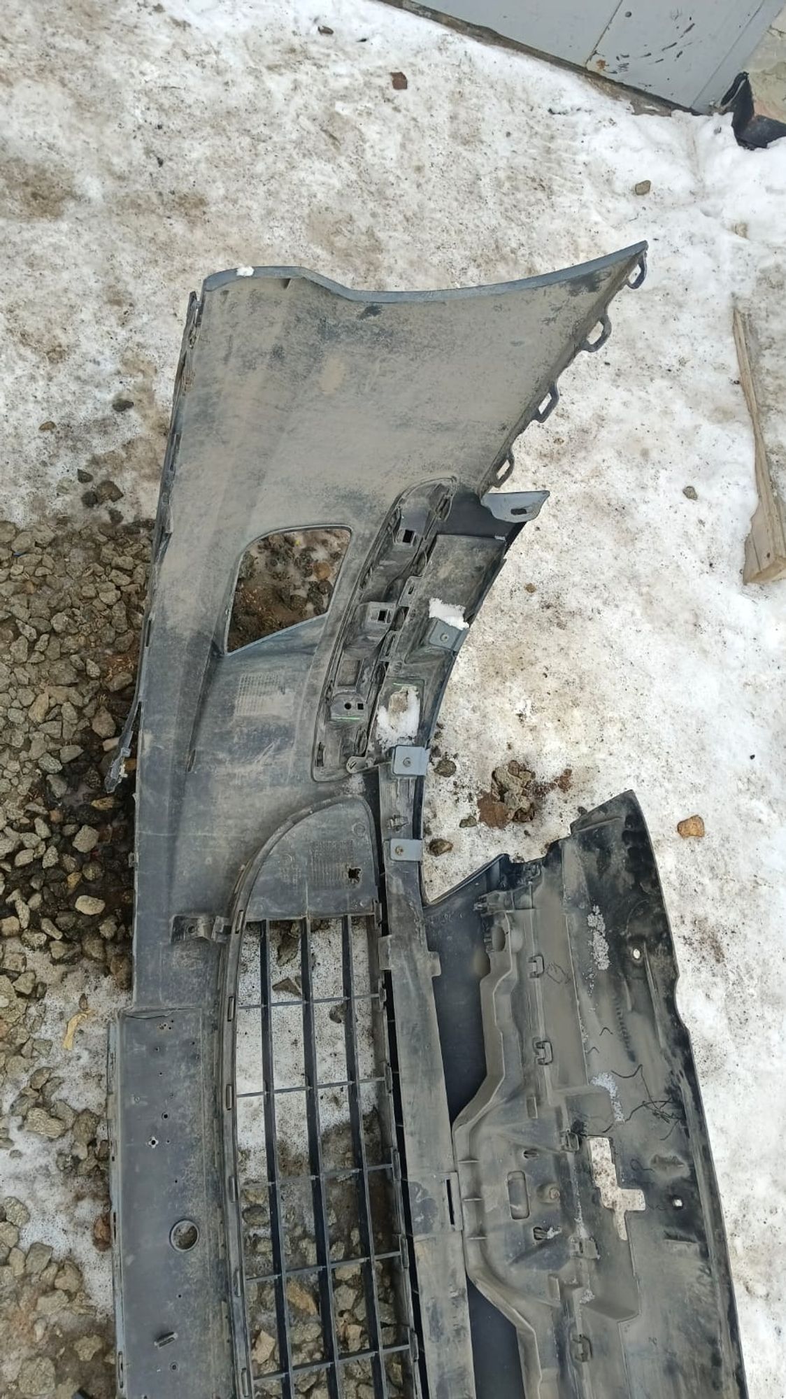 https://ycs.partsauto.market/partsauto-images/thmbs/userImages/86639159375c37f71cfc850516777b62/part/b4af9004-2667-4eed-b225-cdc780f24da6_1740320193064.jpg