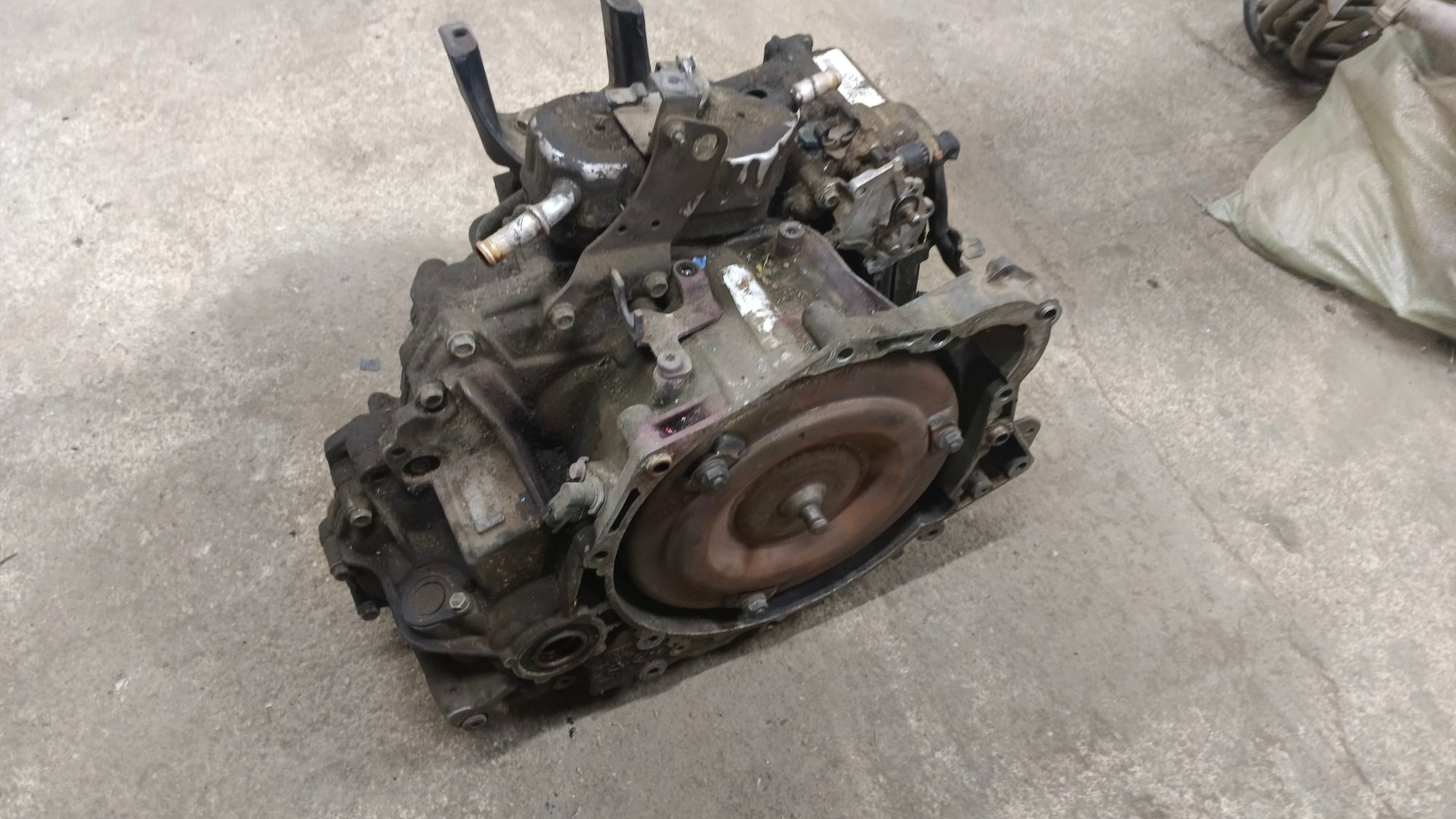 https://ycs.partsauto.market/partsauto-images/thmbs/userImages/86639159375c37f71cfc850516777b62/part/ba48586c-4434-4ed0-9bcc-ad6cf3bcf52e_1740293109176.jpg