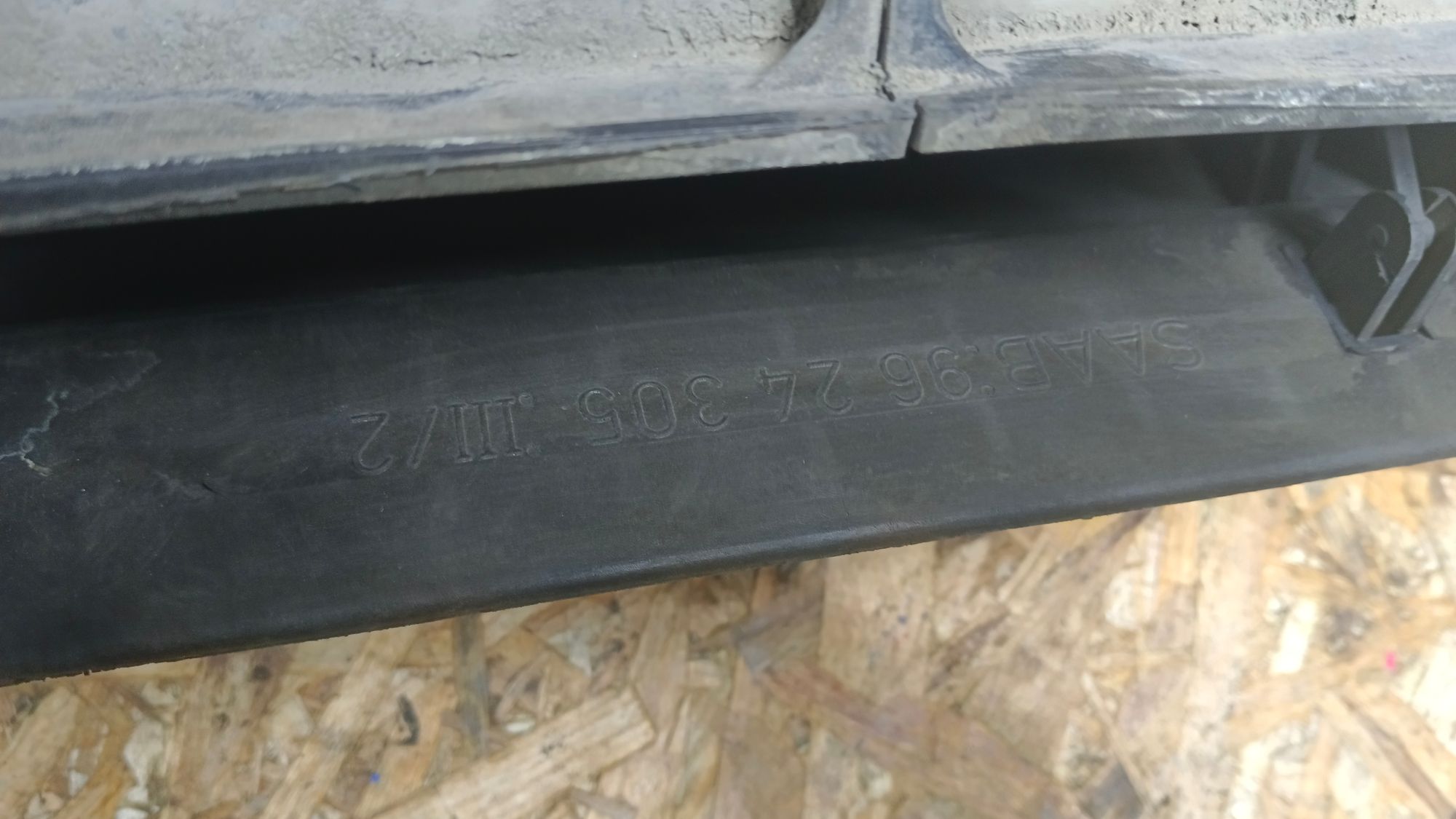 https://ycs.partsauto.market/partsauto-images/thmbs/userImages/86639159375c37f71cfc850516777b62/part/c305ce81-cc7c-44da-b1a1-360085ef2e67_1730985343267.jpg