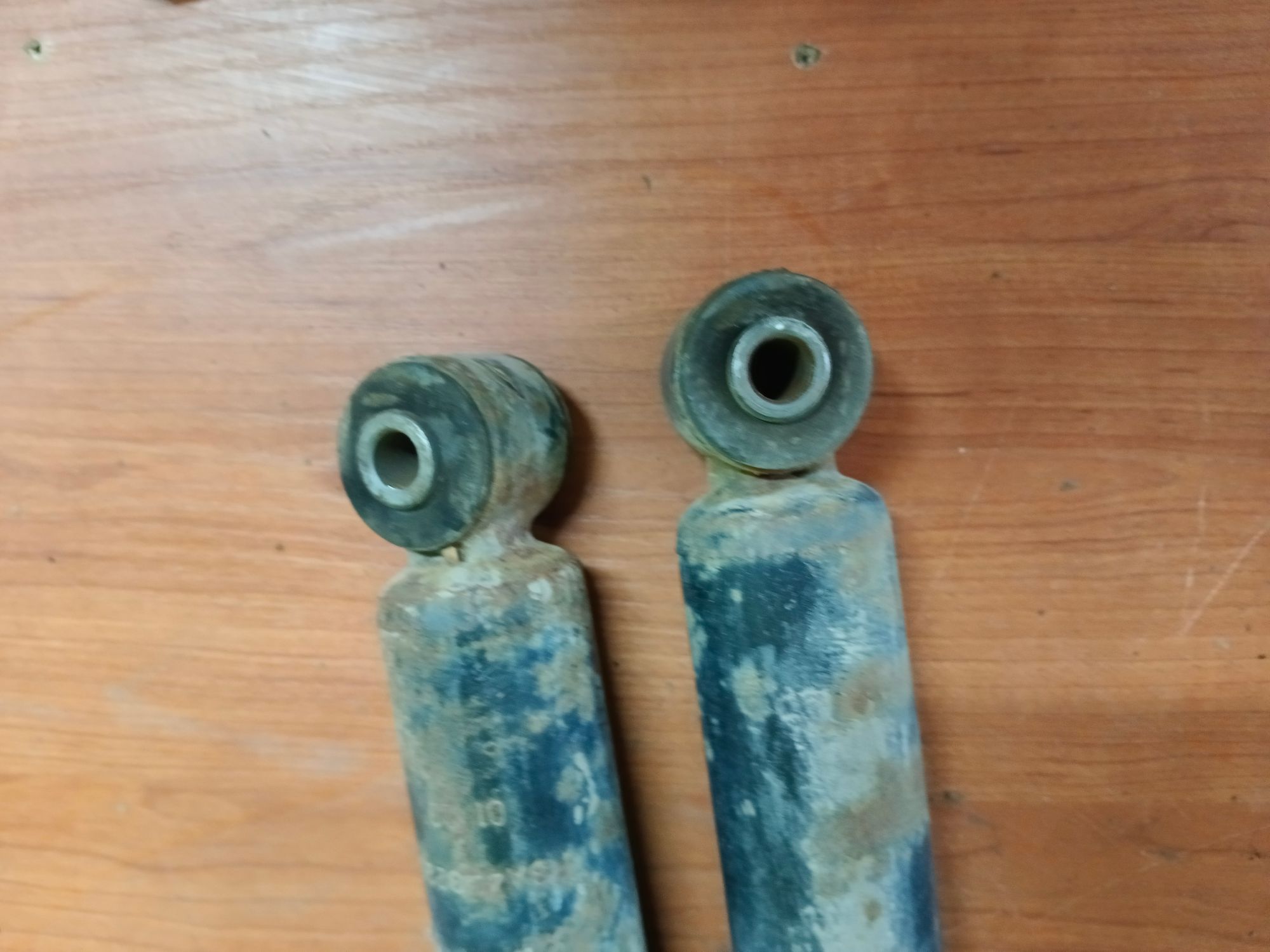 https://ycs.partsauto.market/partsauto-images/thmbs/userImages/86639159375c37f71cfc850516777b62/part/cf1f8b8a-f81d-42fa-bf46-e14a01ff8985_1716924889508.jpg