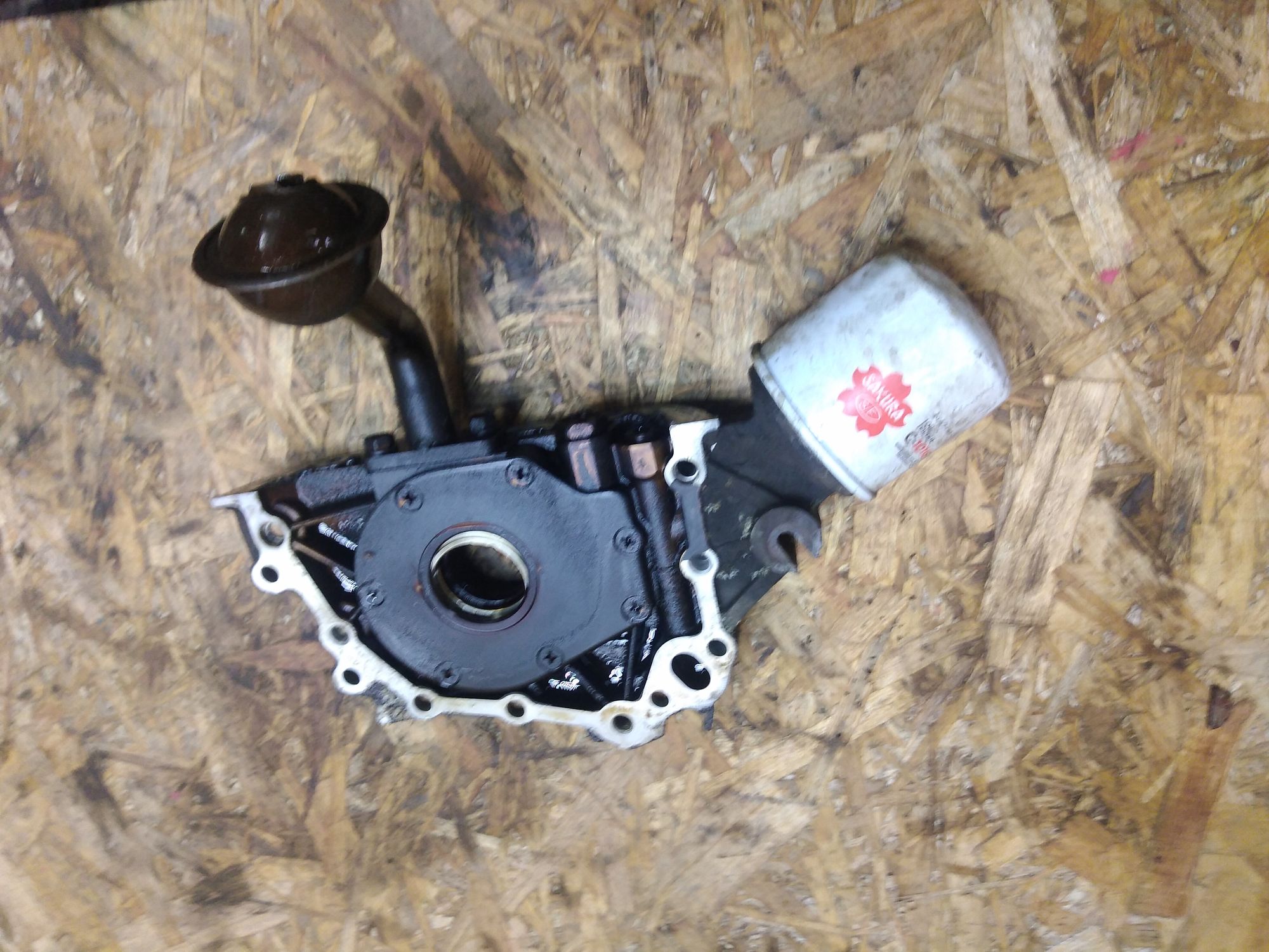 https://ycs.partsauto.market/partsauto-images/thmbs/userImages/86639159375c37f71cfc850516777b62/part/d1f11d3c-579b-4ecc-a9b1-4bf2125209be_1734778928123.jpg