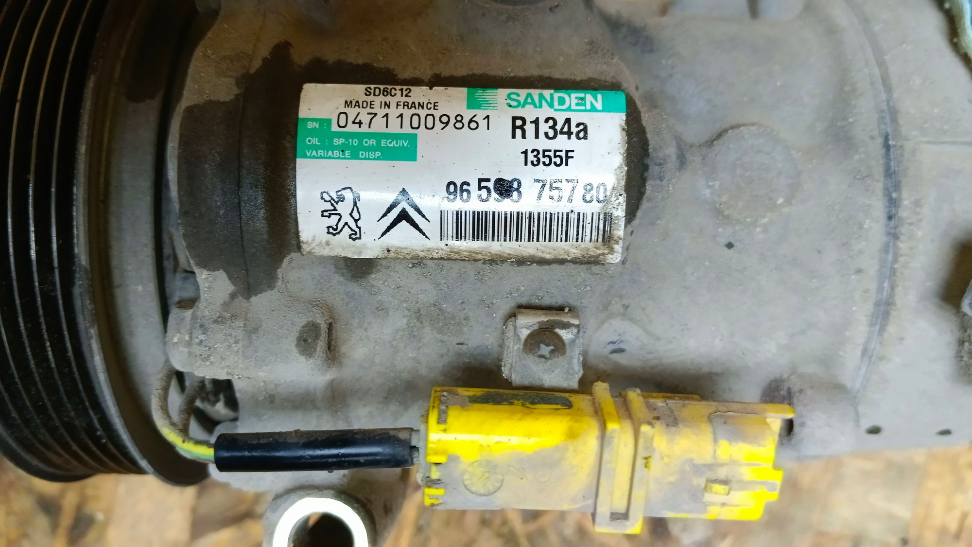 https://ycs.partsauto.market/partsauto-images/thmbs/userImages/86639159375c37f71cfc850516777b62/part/e755aa72-2660-4224-a540-d6b729d05d79_1732395688293.jpg