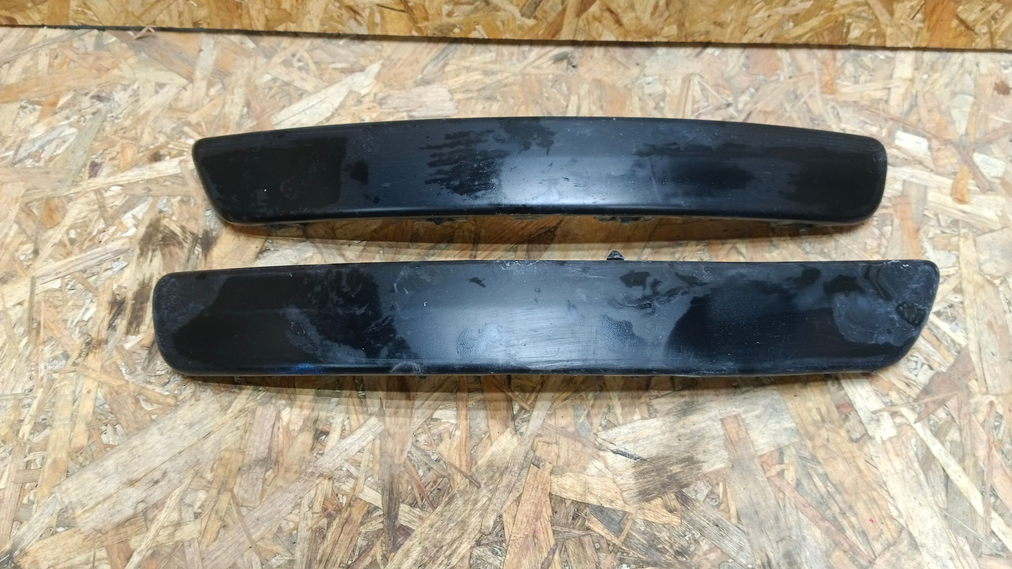 https://ycs.partsauto.market/partsauto-images/thmbs/userImages/86639159375c37f71cfc850516777b62/part/e949ceb6-0b8f-4e72-8afd-9e55fba3eee5_1732389654005.jpg