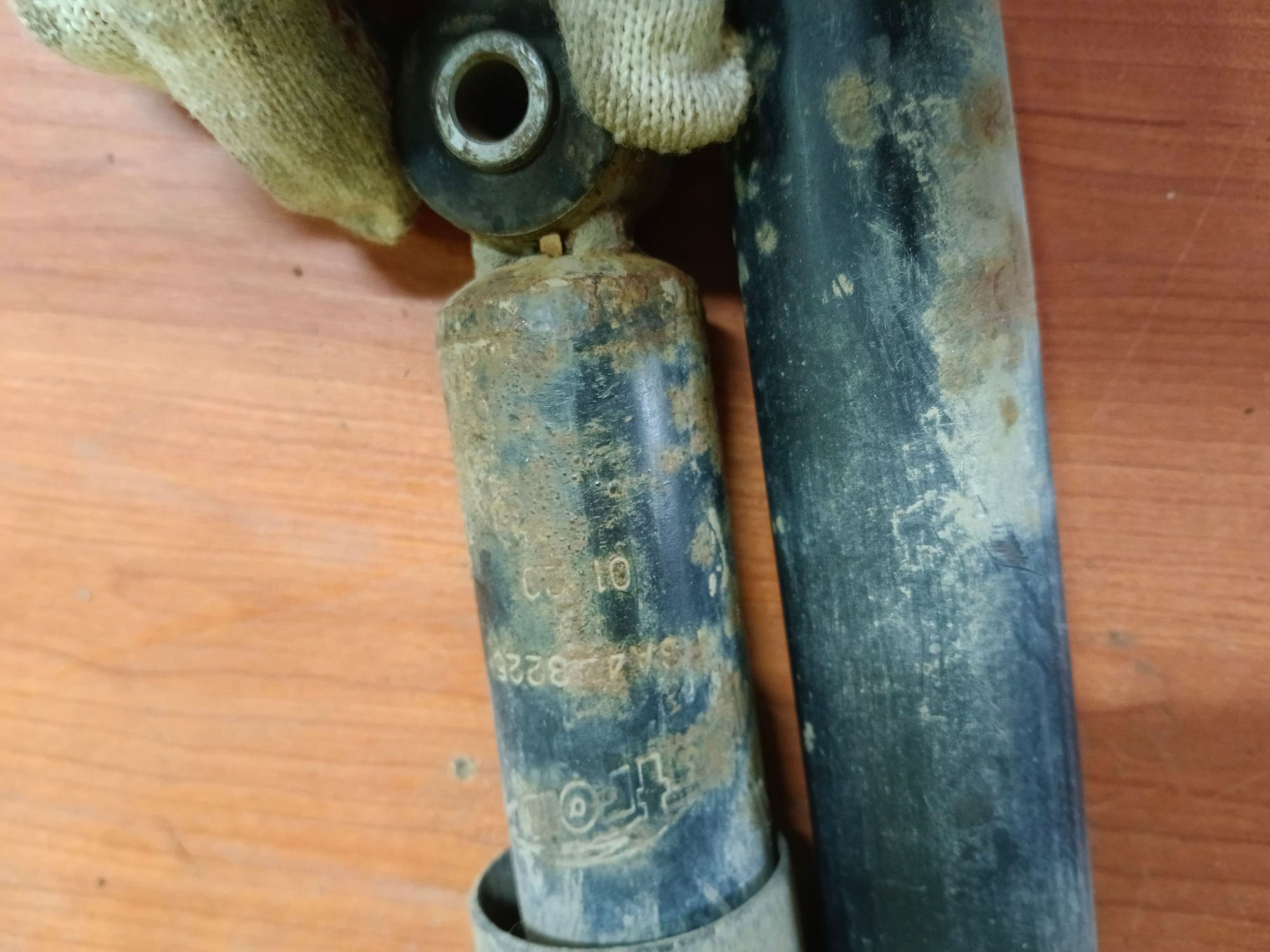 https://ycs.partsauto.market/partsauto-images/thmbs/userImages/86639159375c37f71cfc850516777b62/part/f8f4310b-9db3-4fcc-b9d8-5a9af10f4e8c_1716924891809.jpg