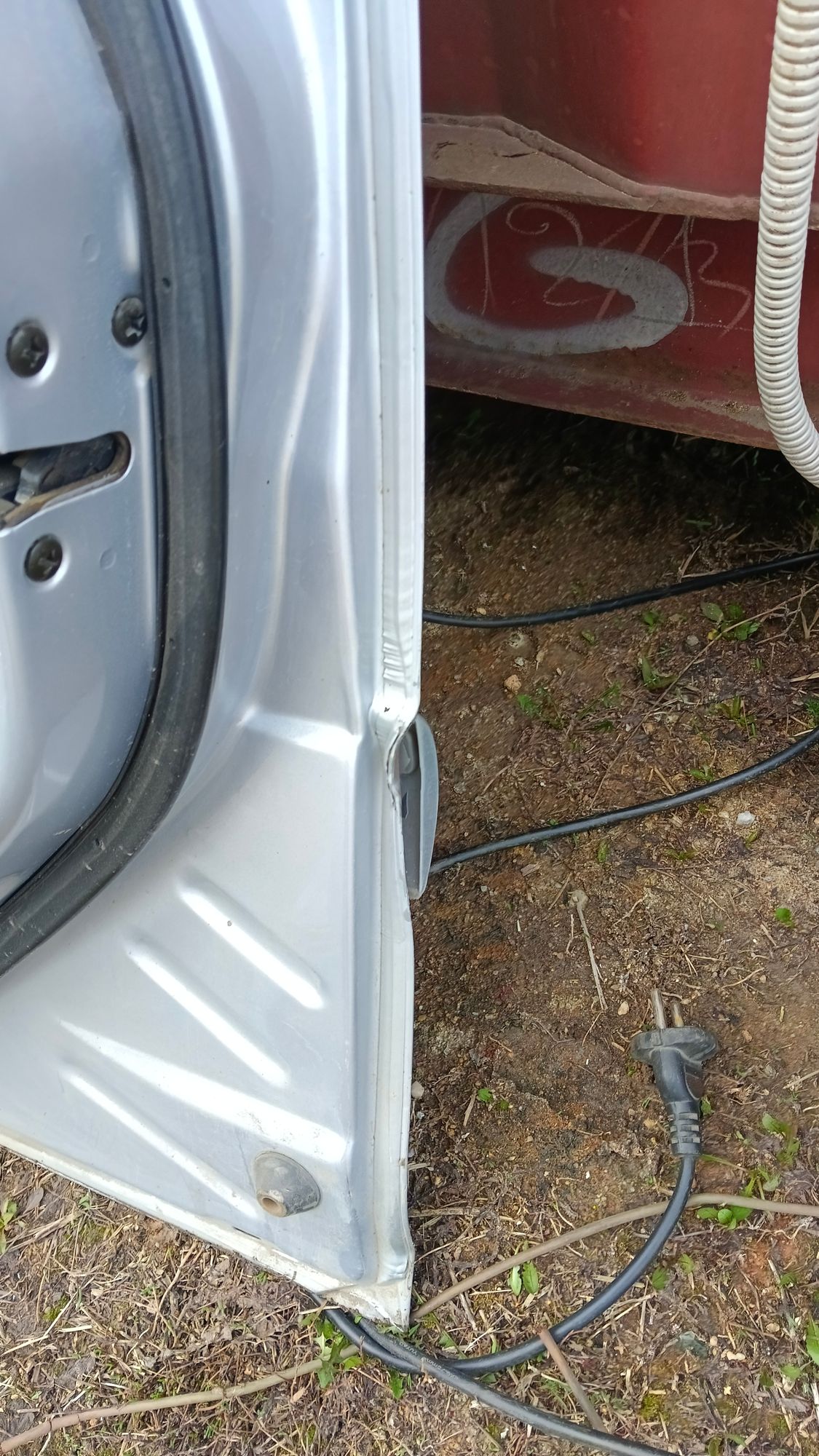 https://ycs.partsauto.market/partsauto-images/thmbs/userImages/86639159375c37f71cfc850516777b62/part/fb7b7cc1-1ef6-48e3-908a-0cdab75b7652_1745210704723.jpg