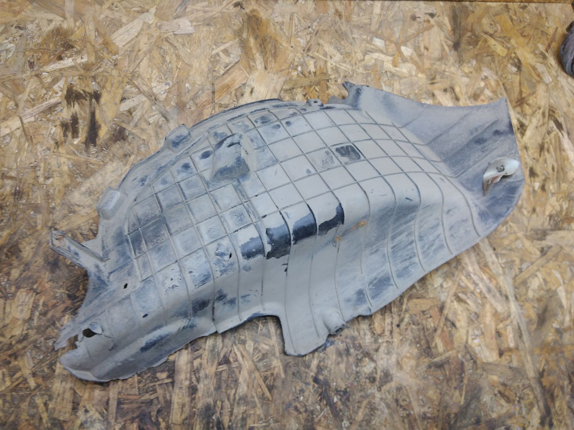https://ycs.partsauto.market/partsauto-images/thmbs/userImages/86639159375c37f71cfc850516777b62/part/fb88a720-ba91-441c-b52b-884664cf33c4_1736279872680.jpg