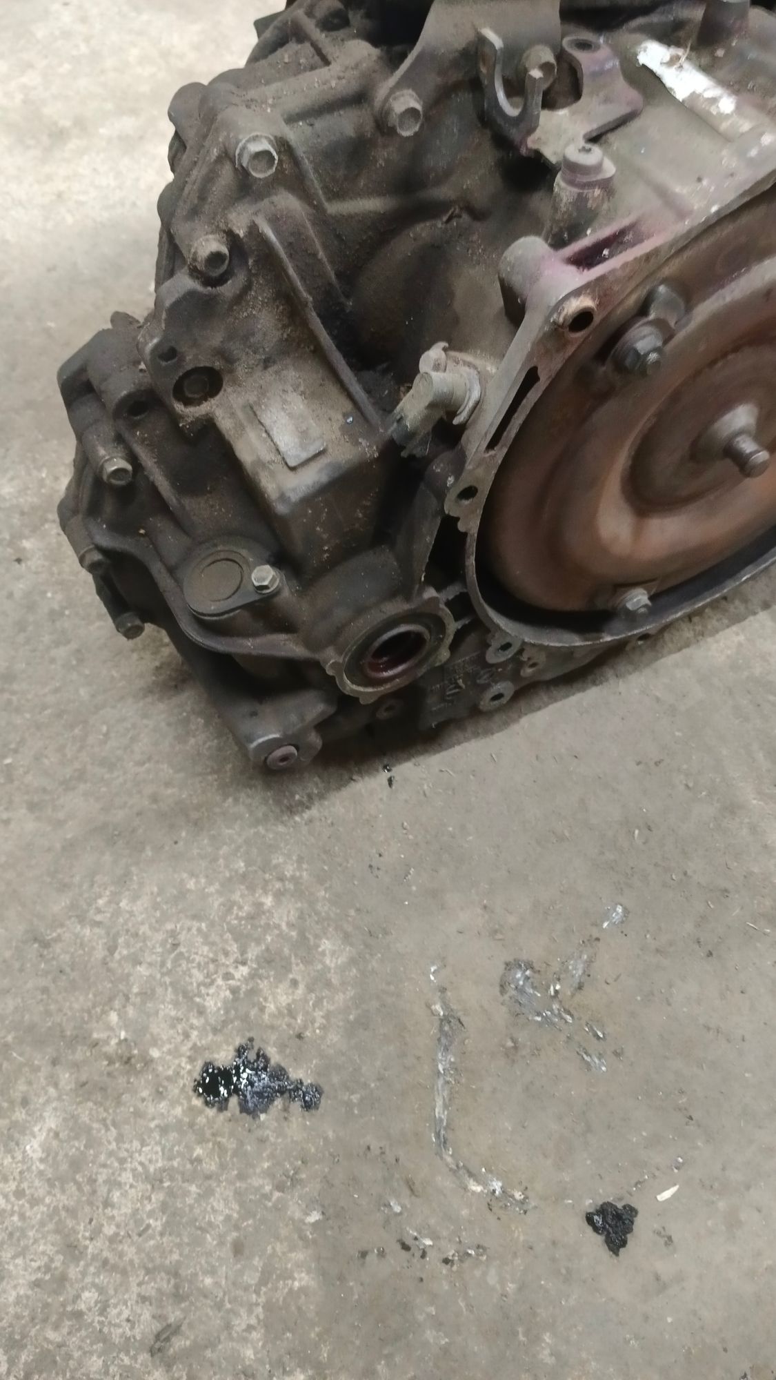 https://ycs.partsauto.market/partsauto-images/thmbs/userImages/86639159375c37f71cfc850516777b62/part/fd750991-1953-4ac7-ac63-5e99758c8f6e_1740293109585.jpg