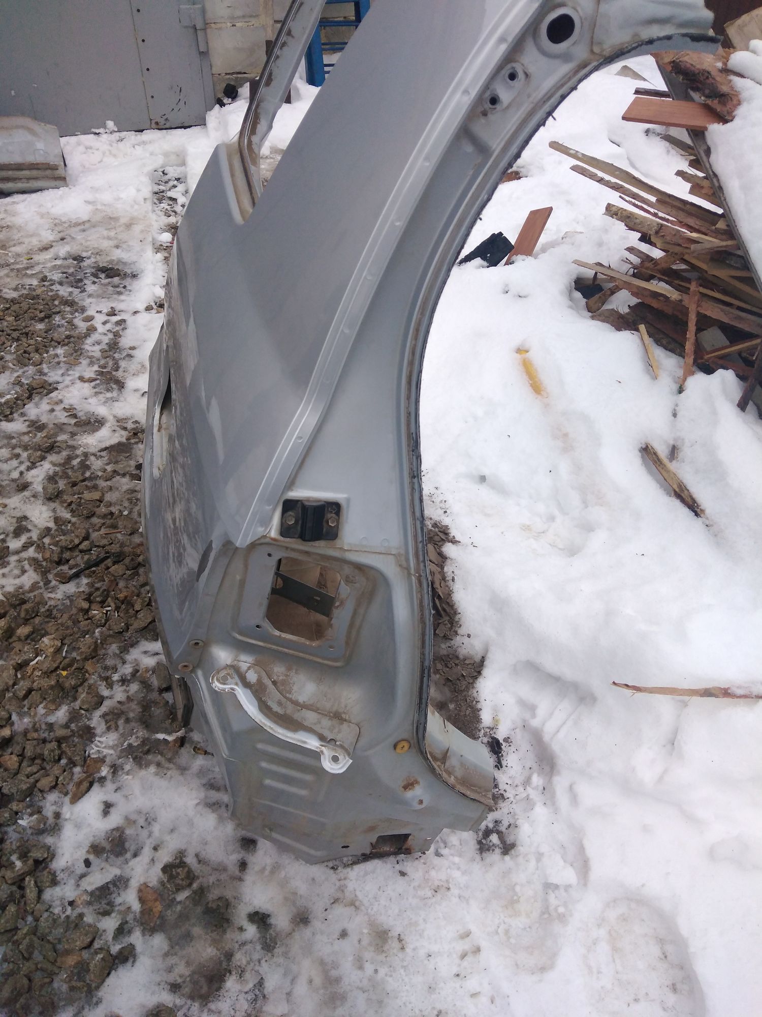 https://ycs.partsauto.market/partsauto-images/thmbs/userImages/86639159375c37f71cfc850516777b62/part/ff46980c-1dee-4e84-b09c-77af4e3a2416_1736104397727.jpg
