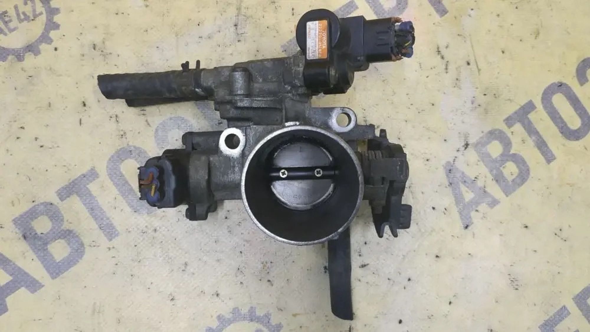https://ycs.partsauto.market/partsauto-images/thmbs/userImages/87497919e31020c6b1c735431d06908a/part/017c745f-0858-4590-9eb5-5ca26dbeb99d_1779437102934.jpg